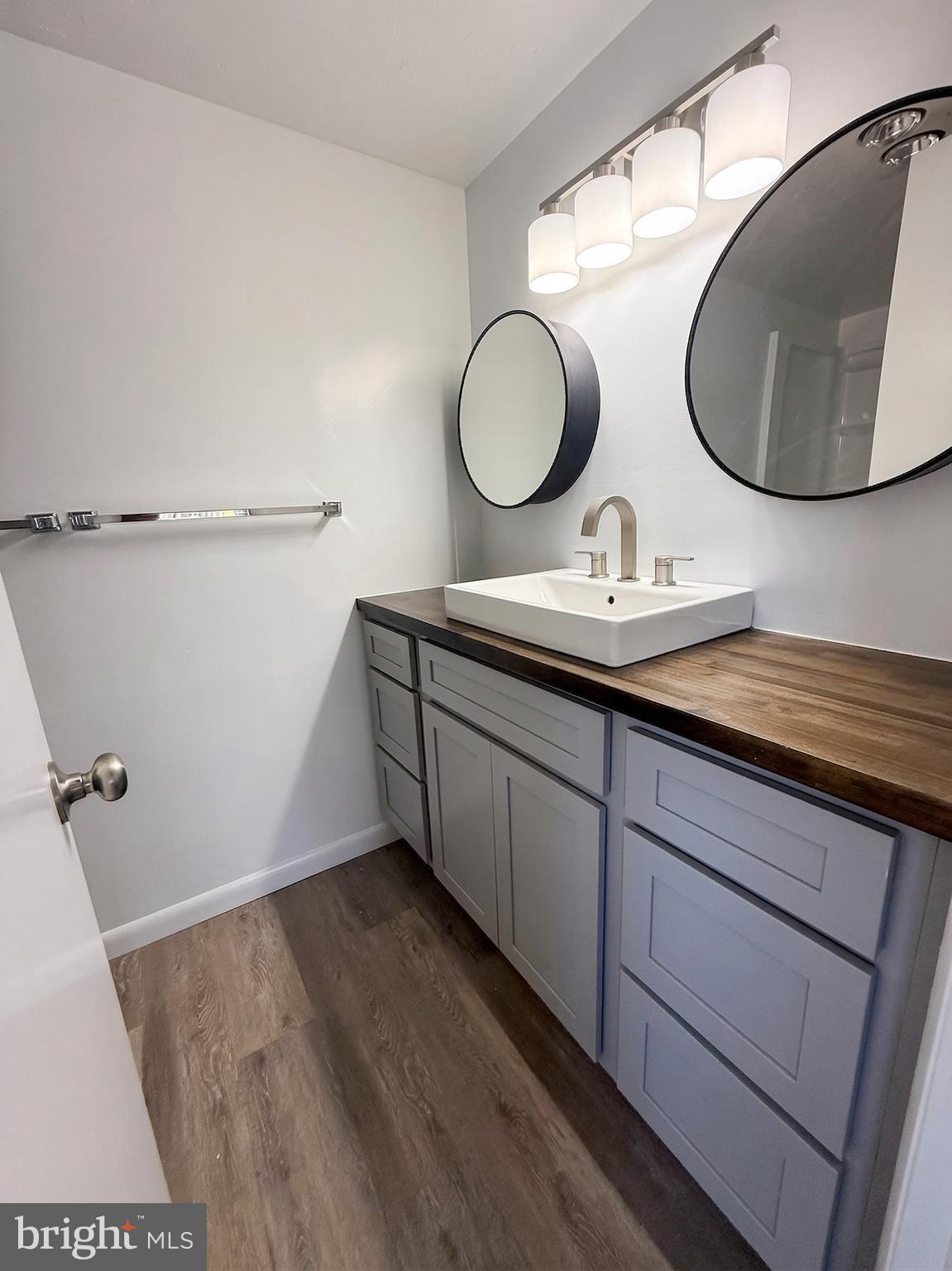 PENN NATIONAL GOLF COURSE COMMUNITY - Residential