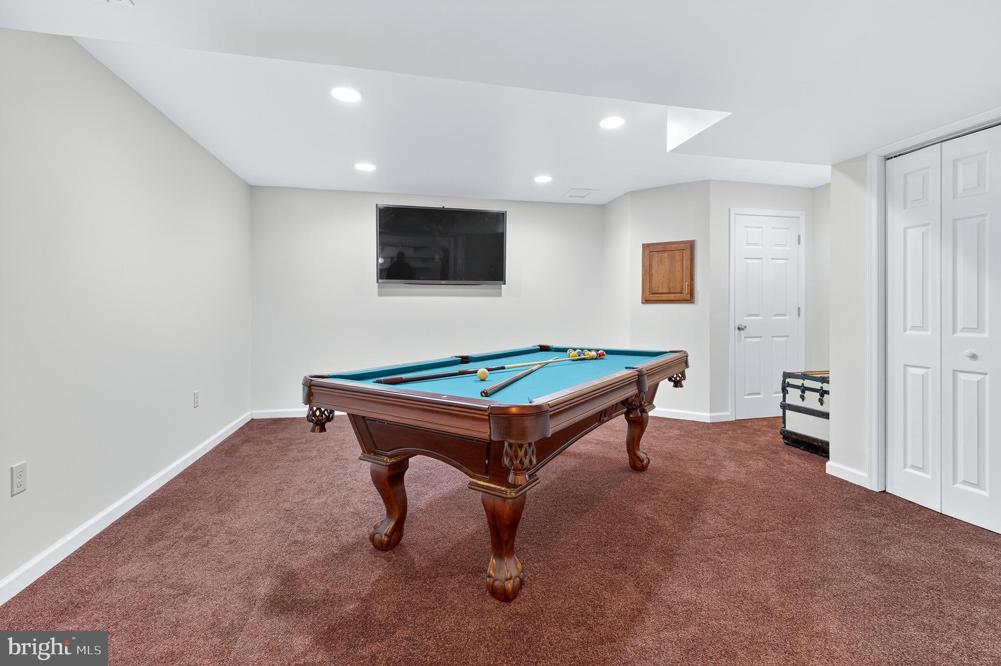 RASPBERRY HILL COMMONS - Residential