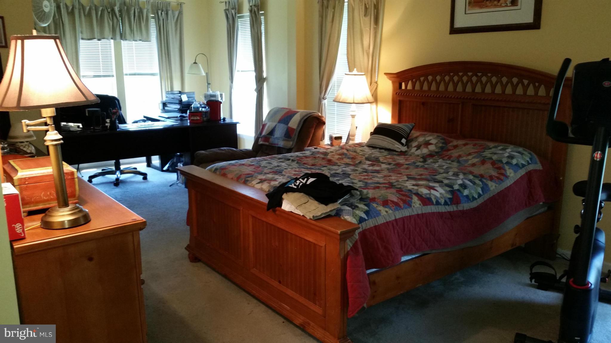 VILLAGE OF MILL RUN - Residential