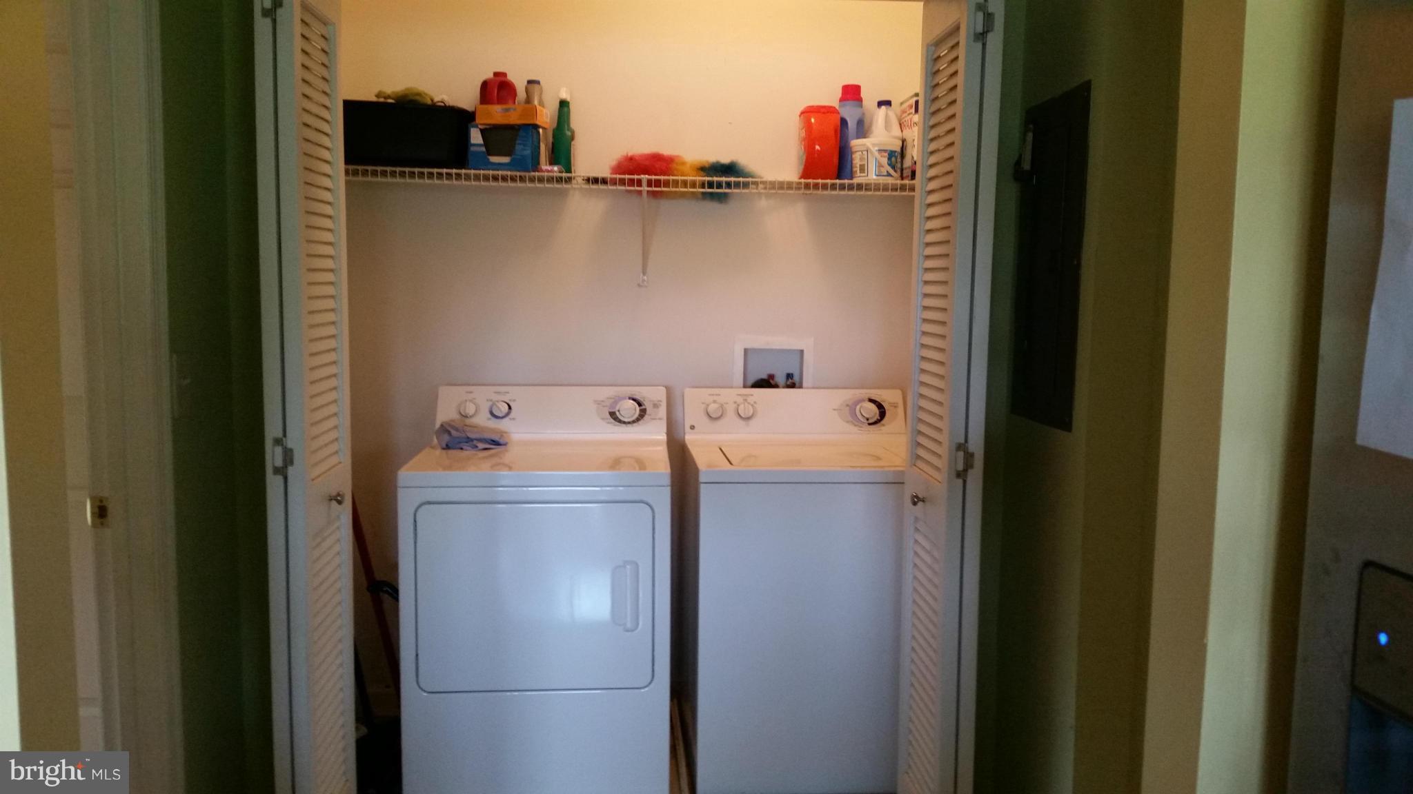 VILLAGE OF MILL RUN - Residential