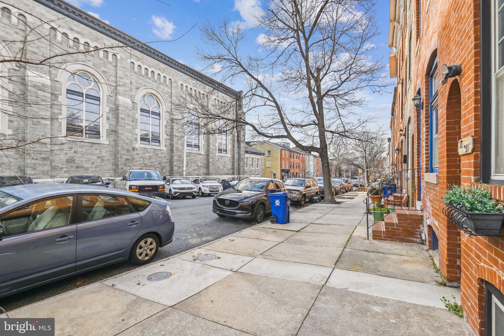 2050 BANK STREET