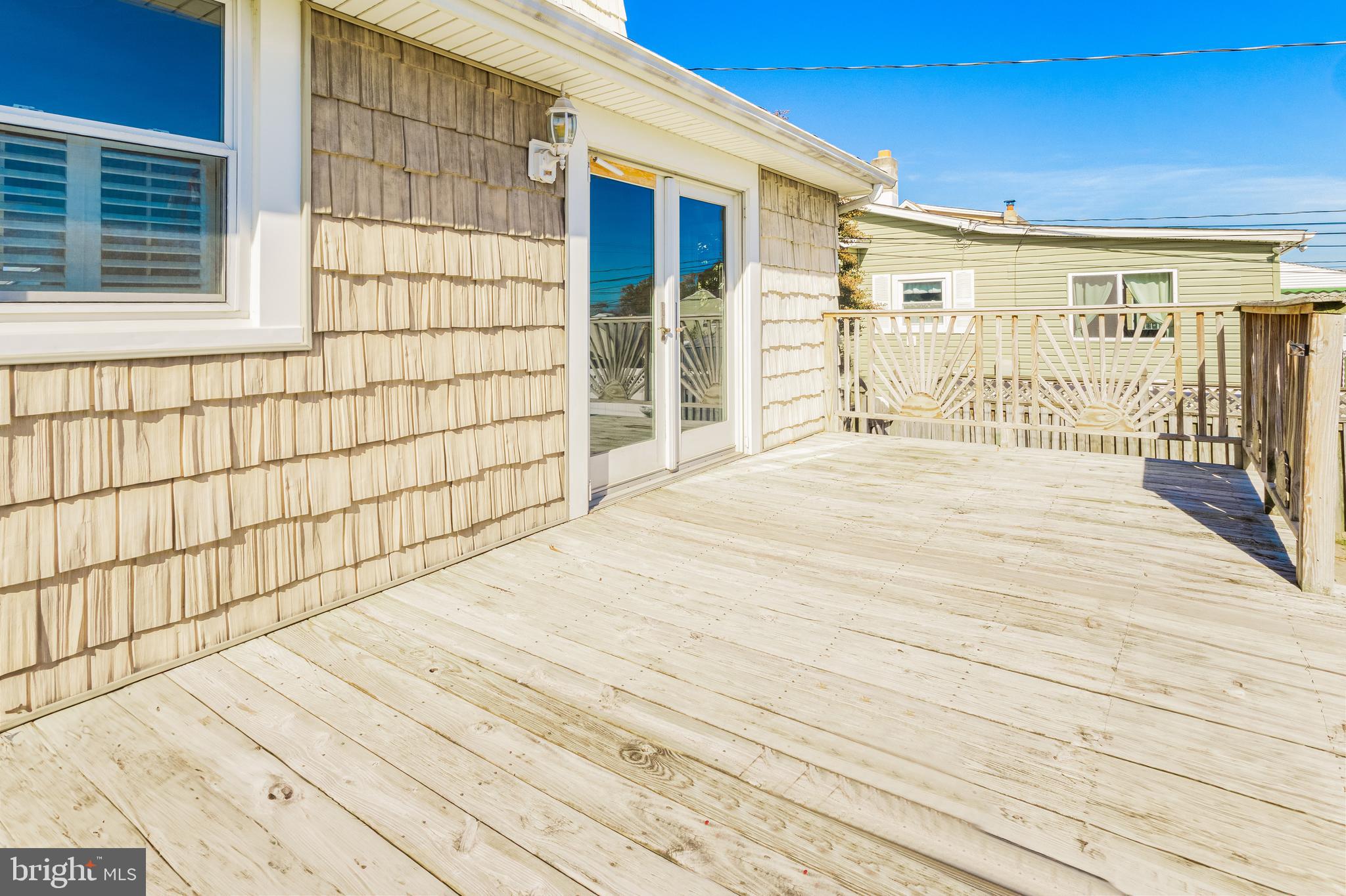 LYNCH POINT - Residential