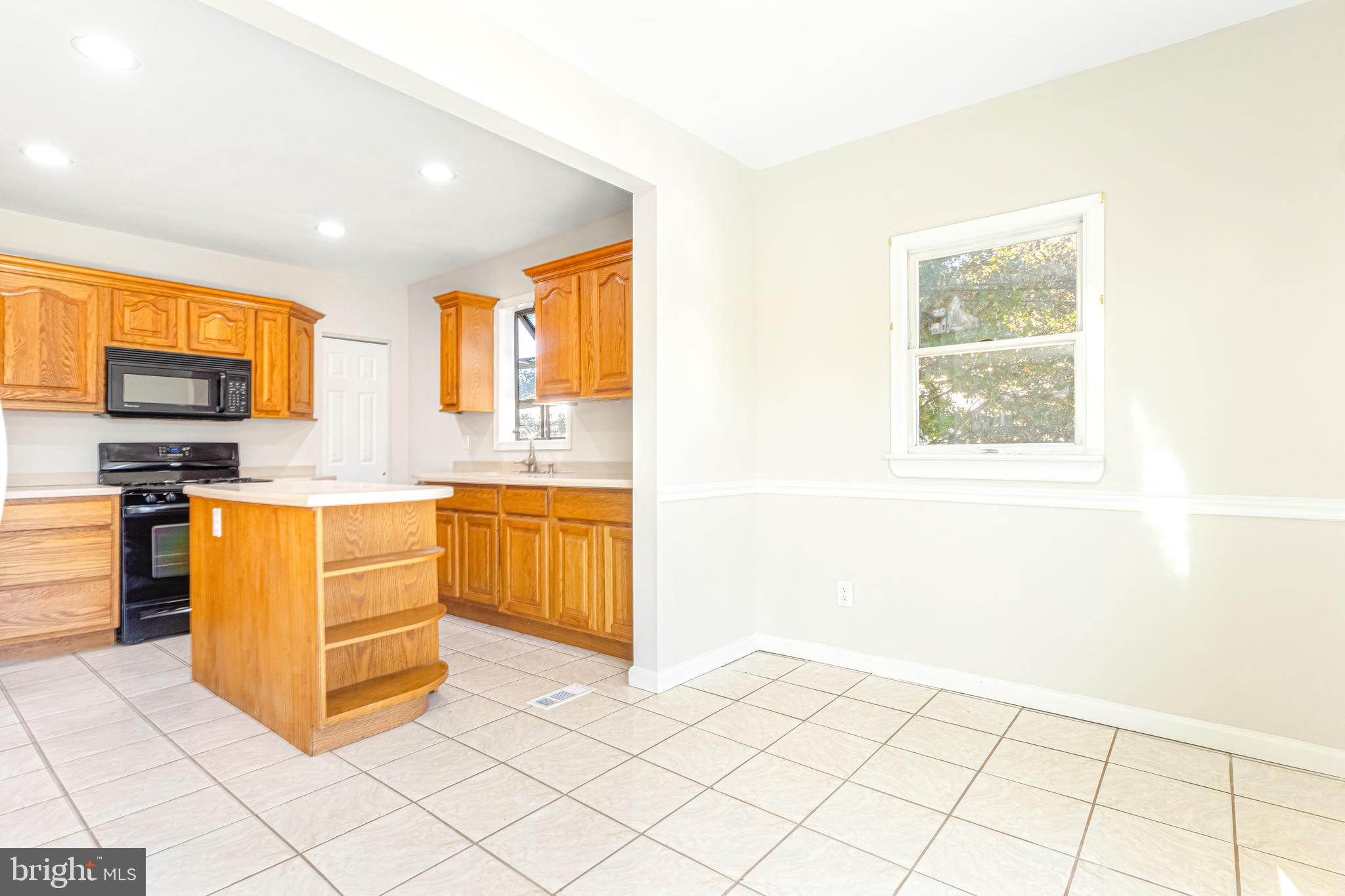 LYNCH POINT - Residential