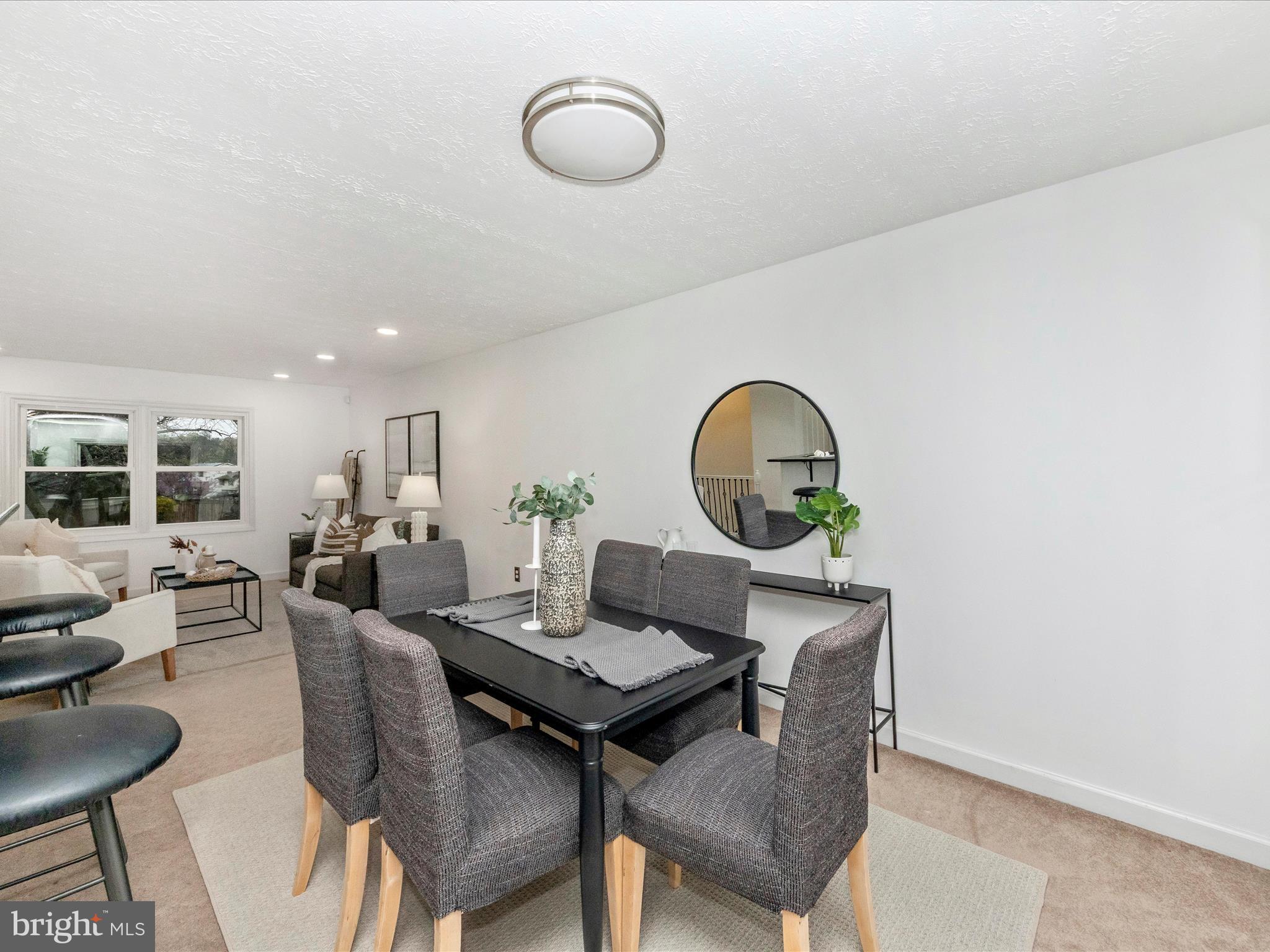 THE PROVINCES - Residential