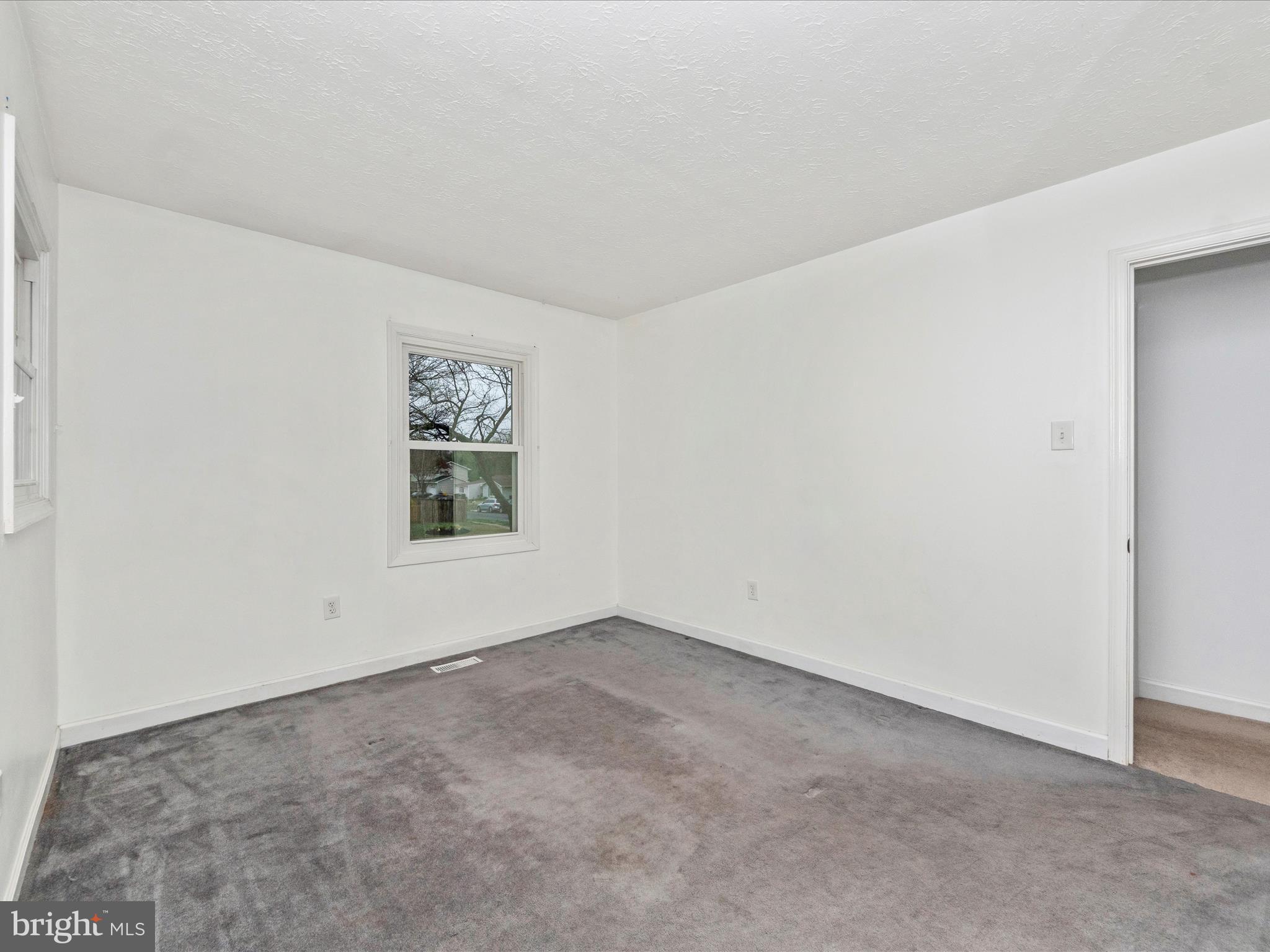 THE PROVINCES - Residential