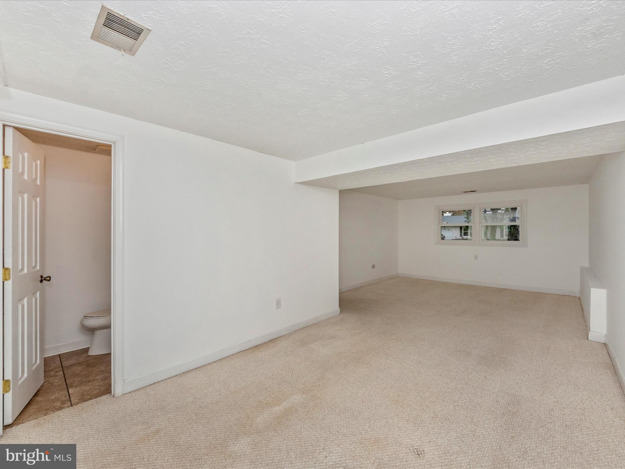 THE PROVINCES - Residential