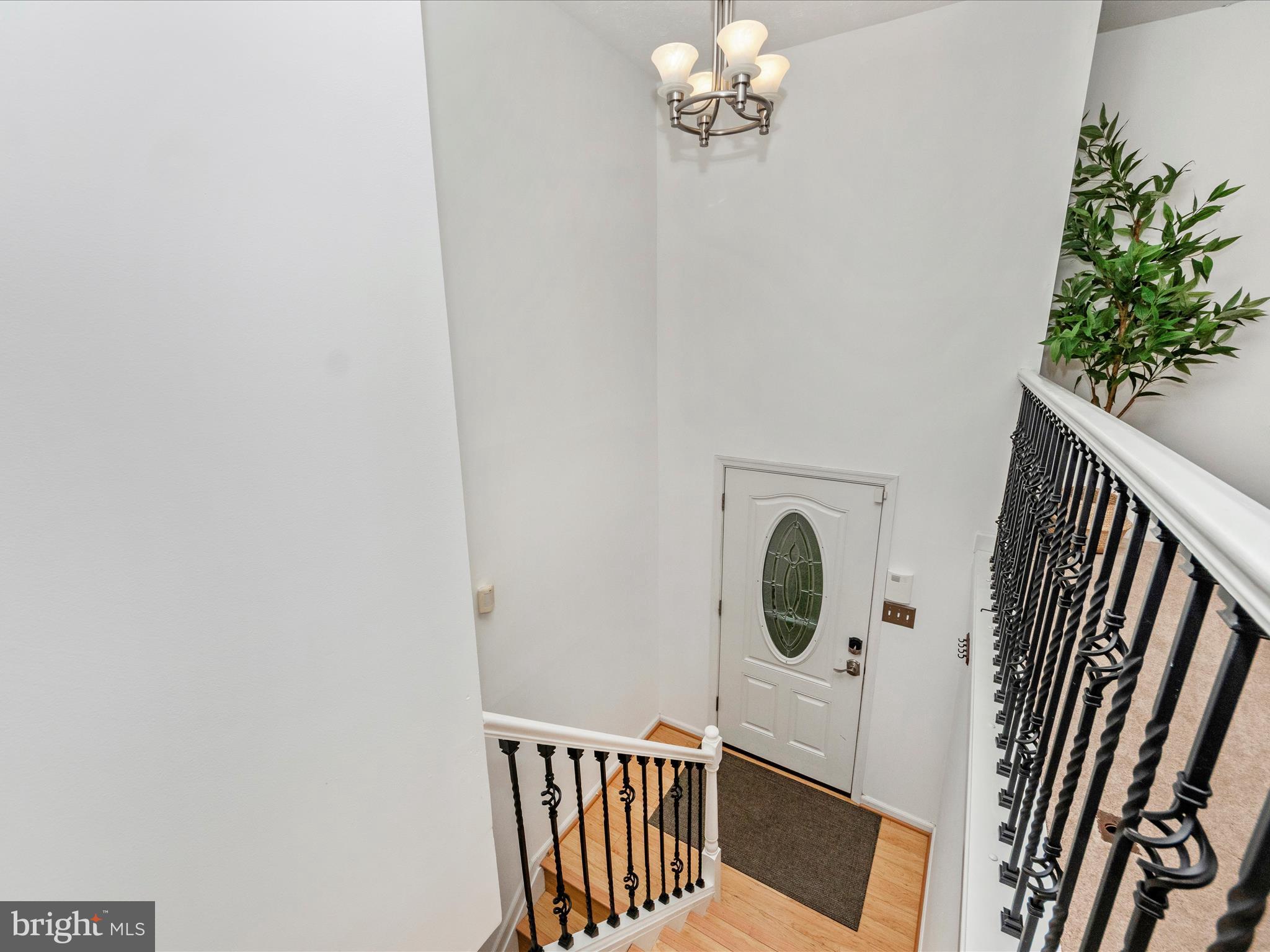 THE PROVINCES - Residential