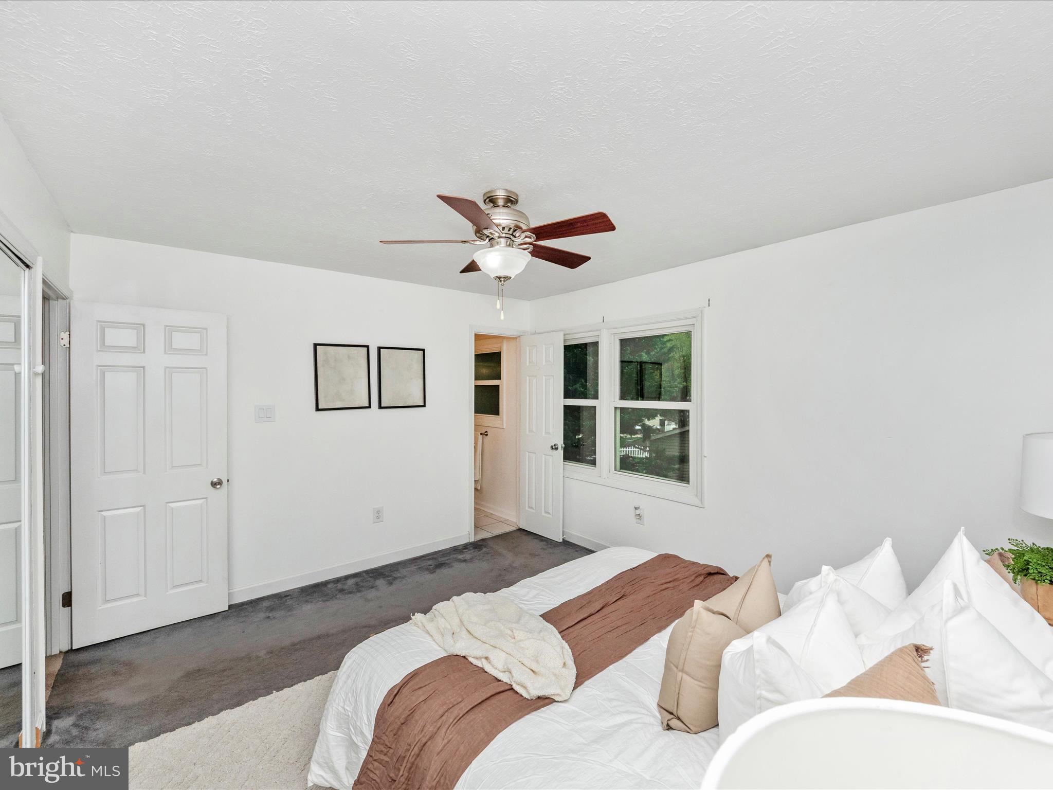 THE PROVINCES - Residential