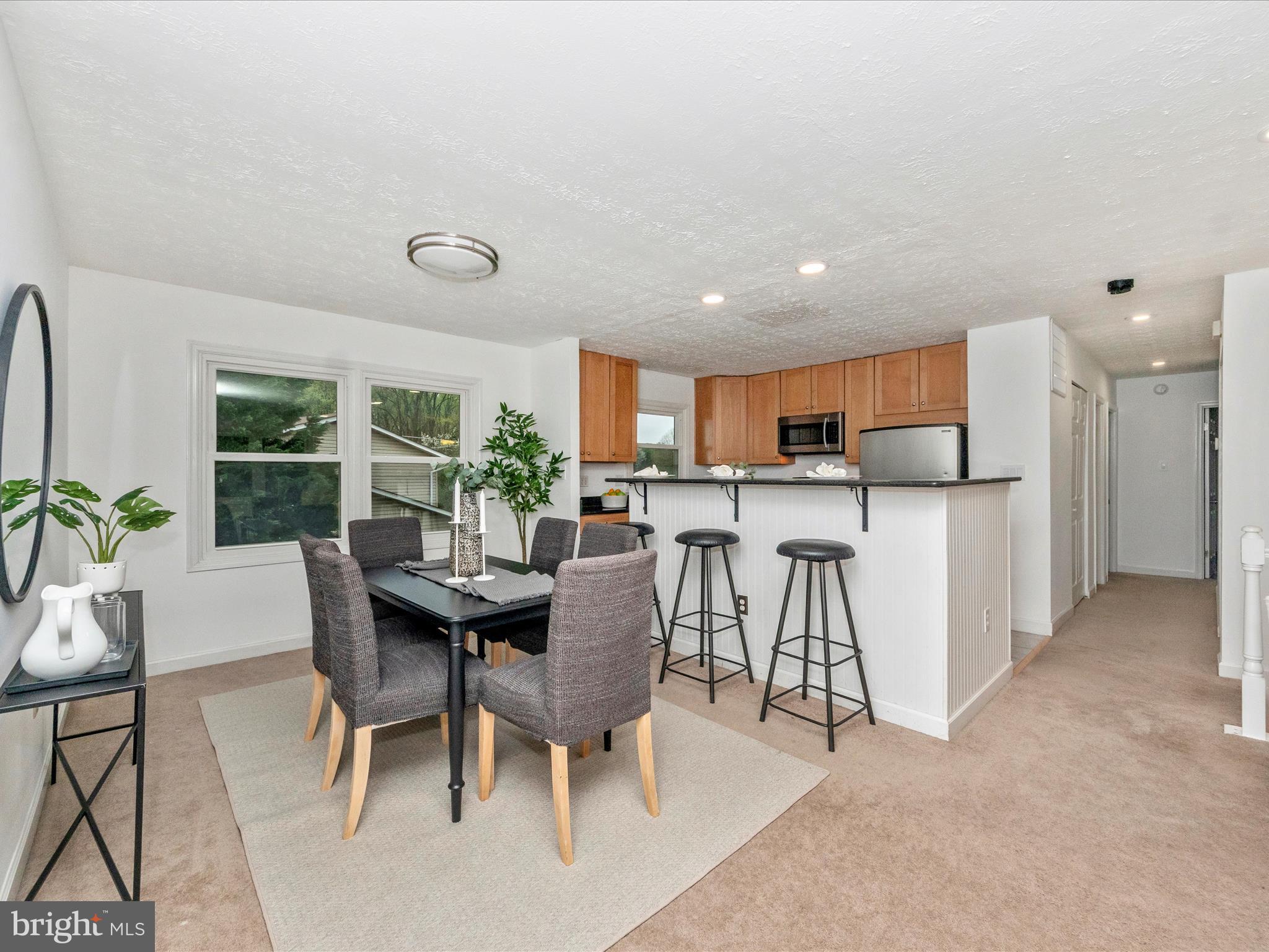 THE PROVINCES - Residential