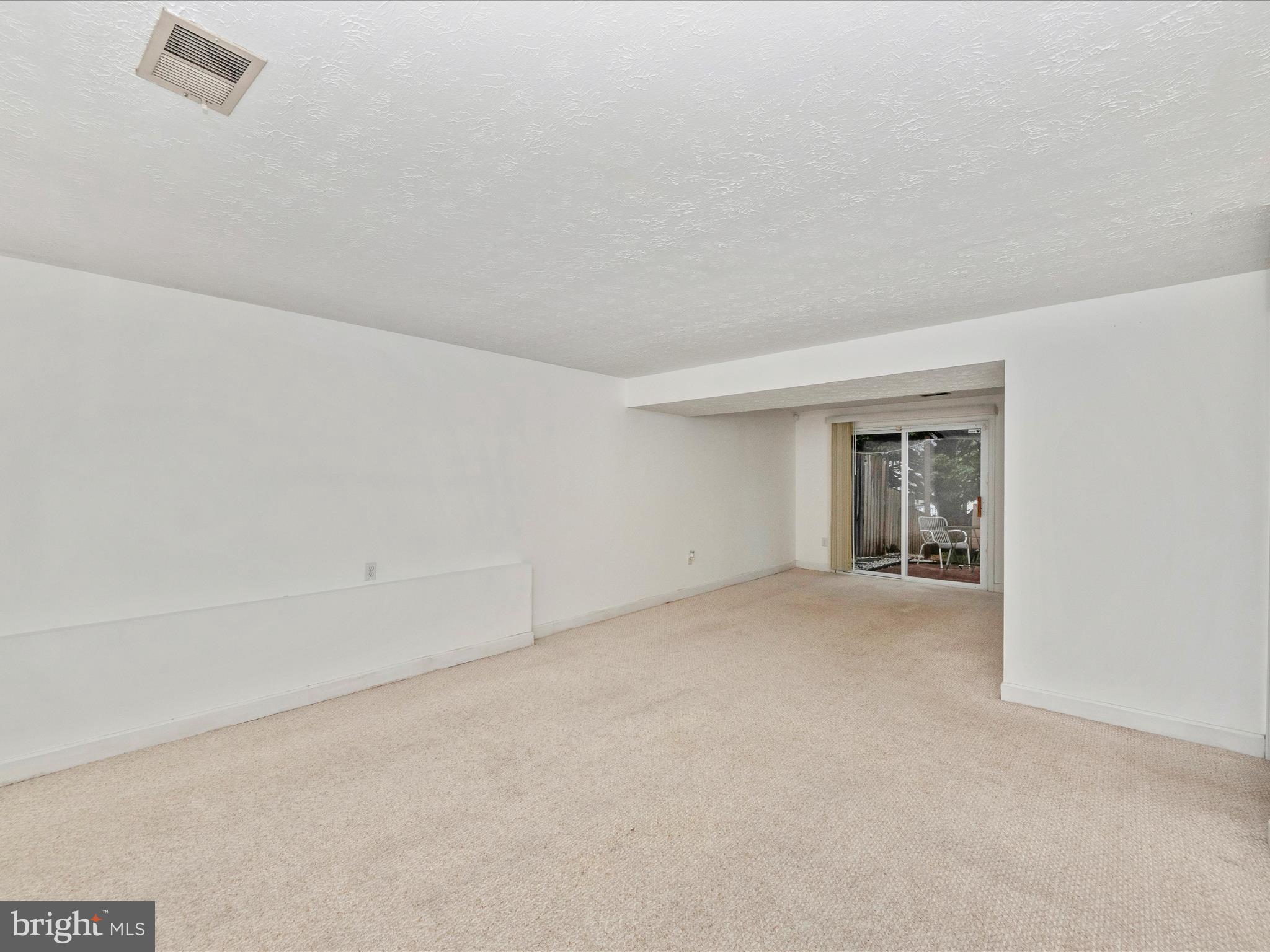 THE PROVINCES - Residential