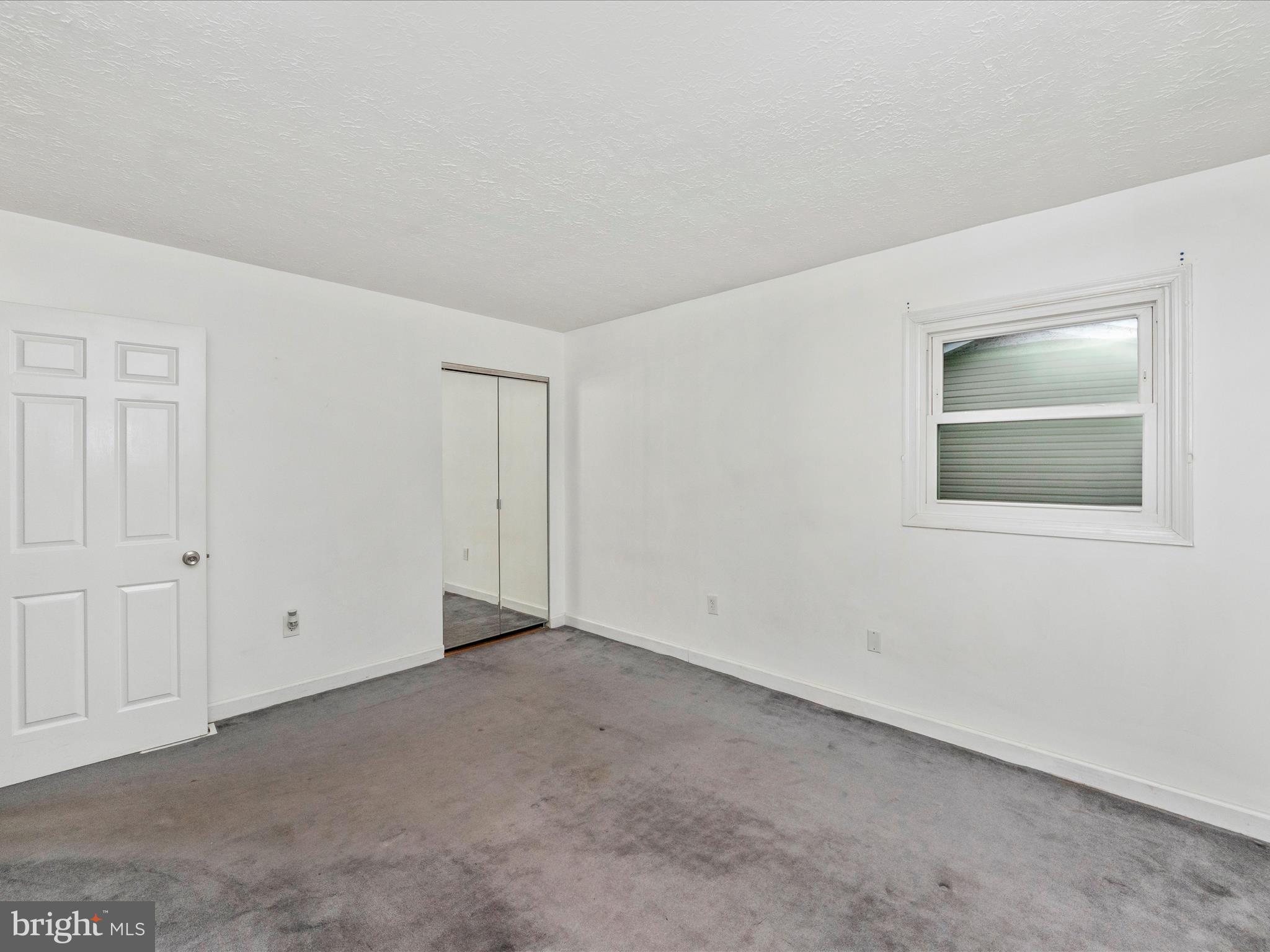 THE PROVINCES - Residential