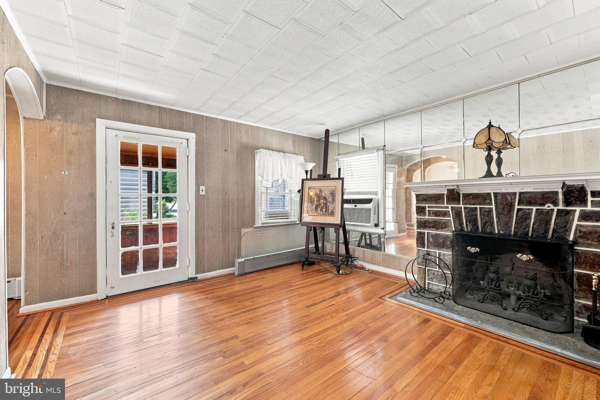 23 E PROVIDENCE ROAD