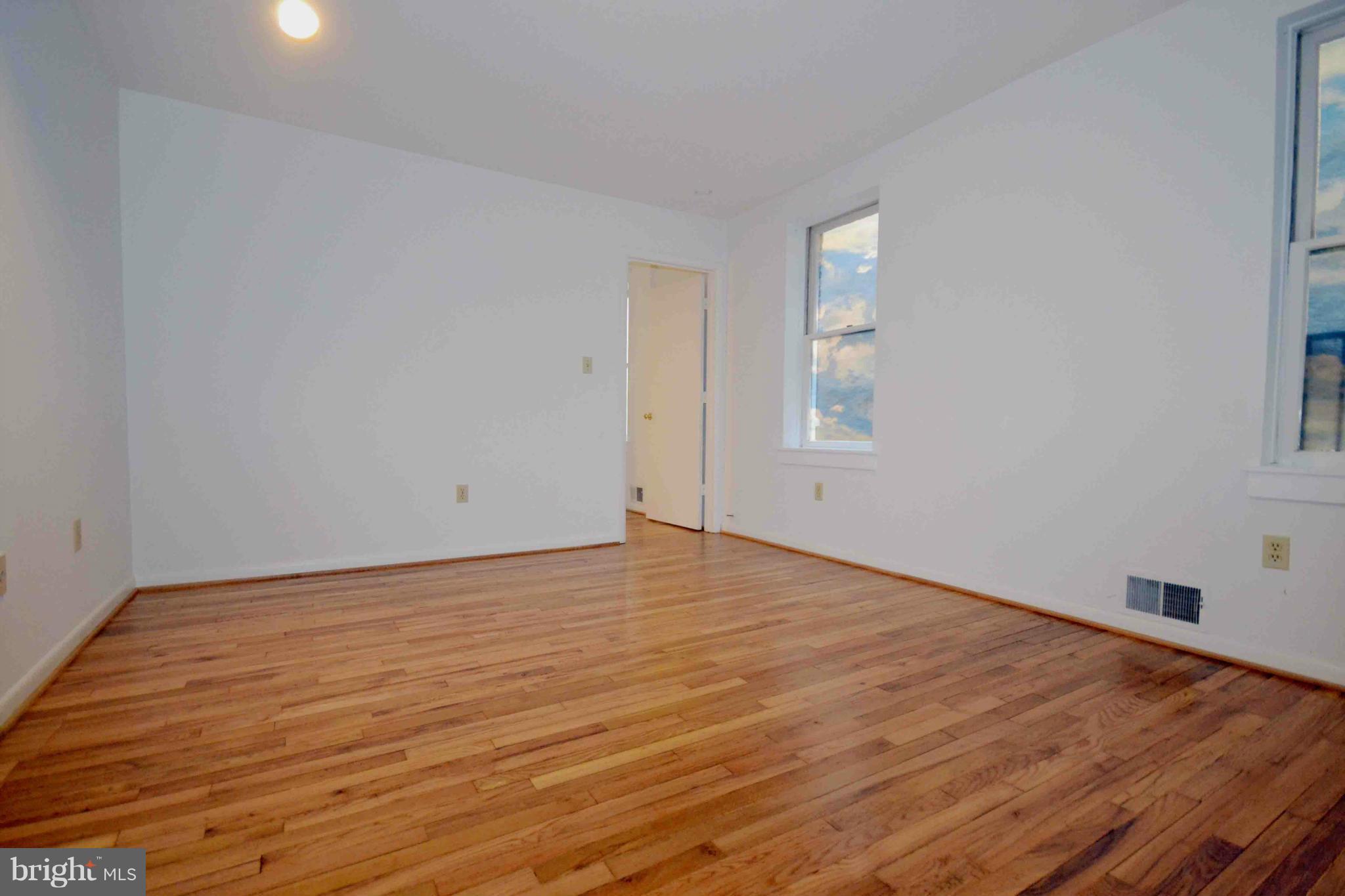 FEDERAL HILL HISTORIC DISTRICT - Residential Lease