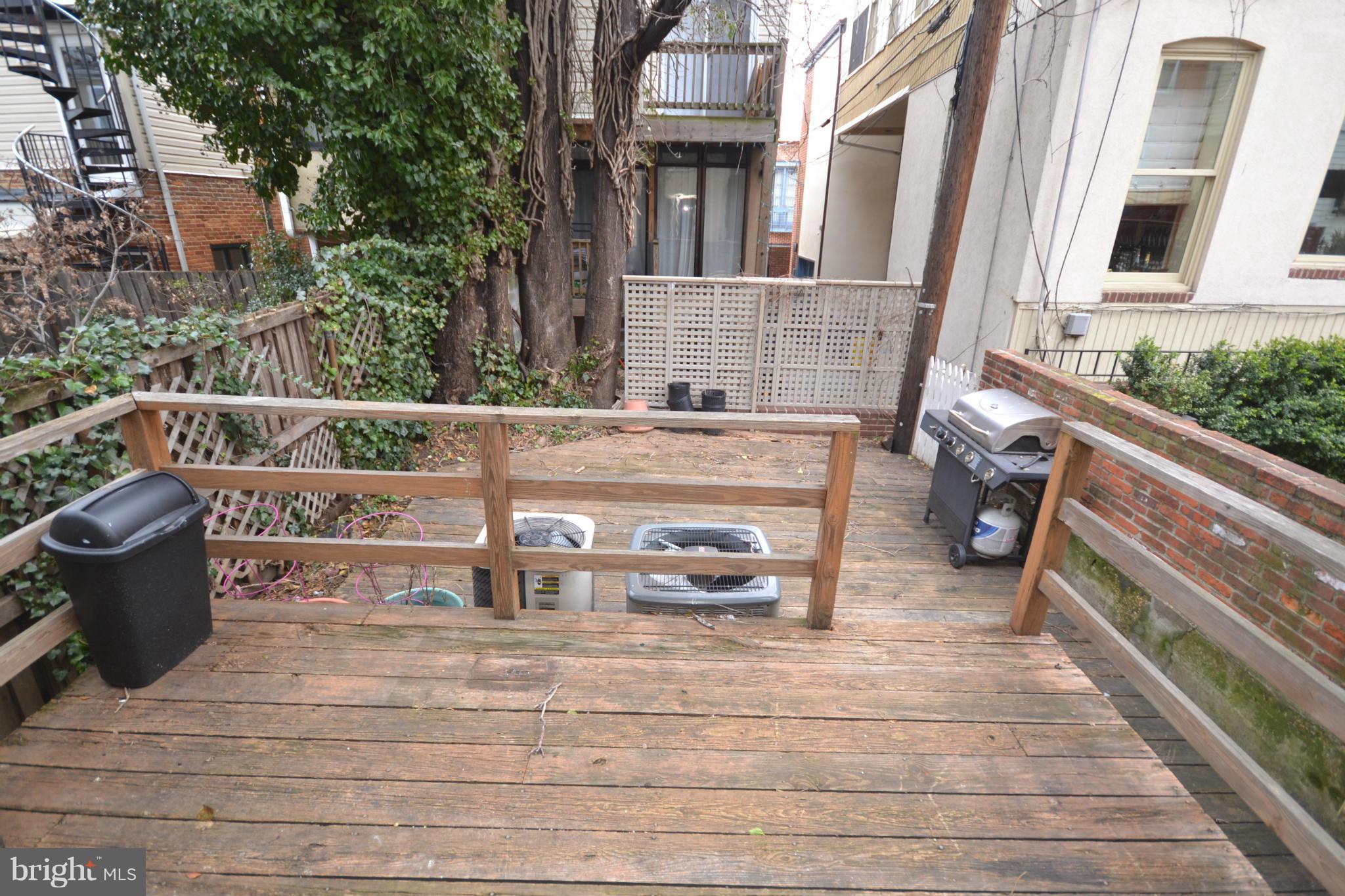 FEDERAL HILL HISTORIC DISTRICT - Residential Lease