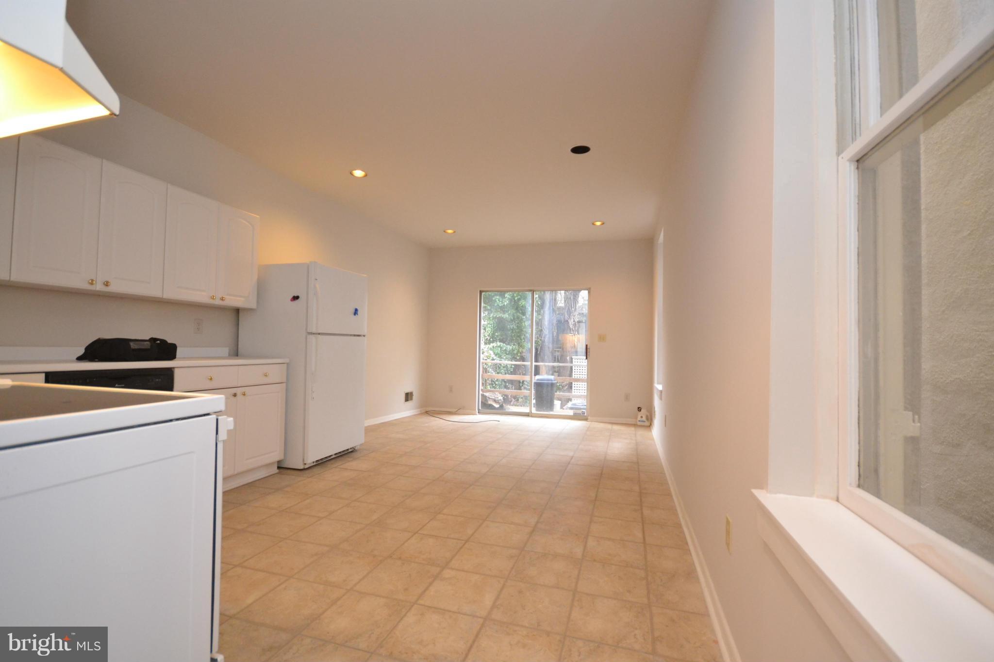 FEDERAL HILL HISTORIC DISTRICT - Residential Lease