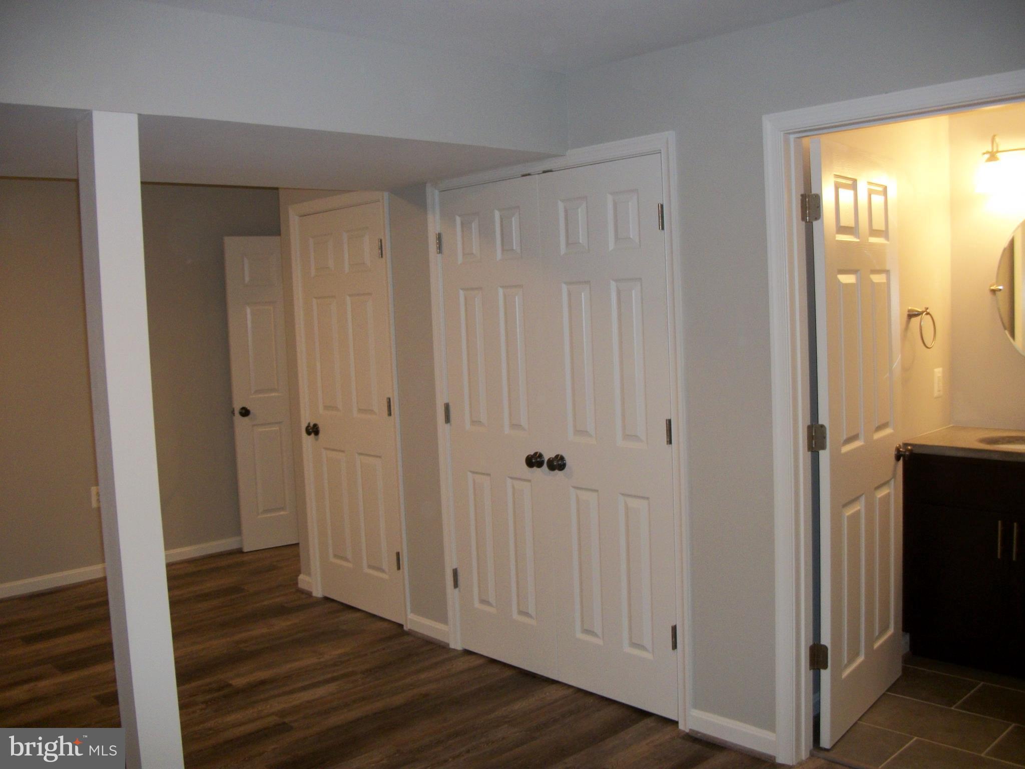 PYLES ESTATES - Residential