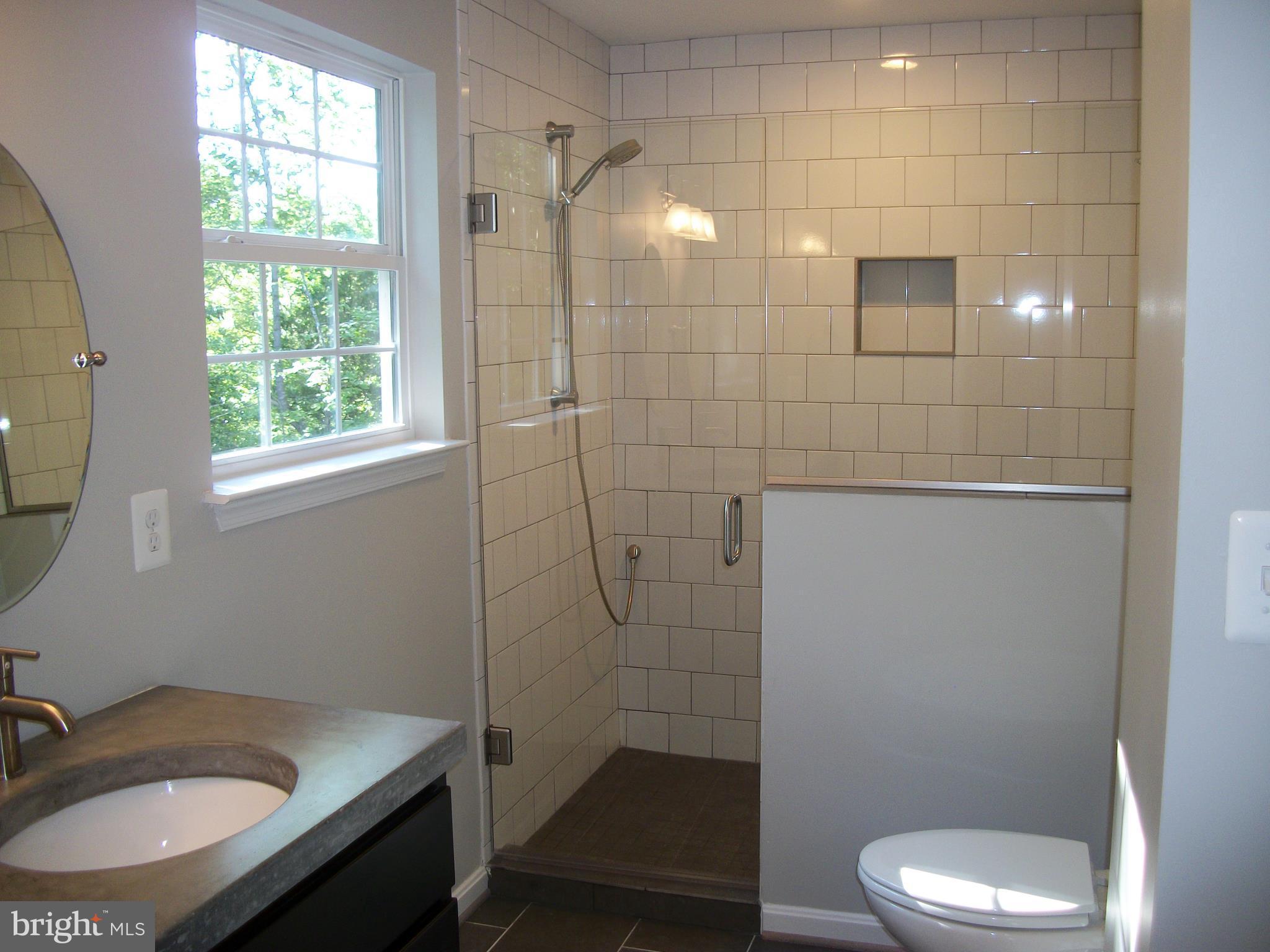 PYLES ESTATES - Residential