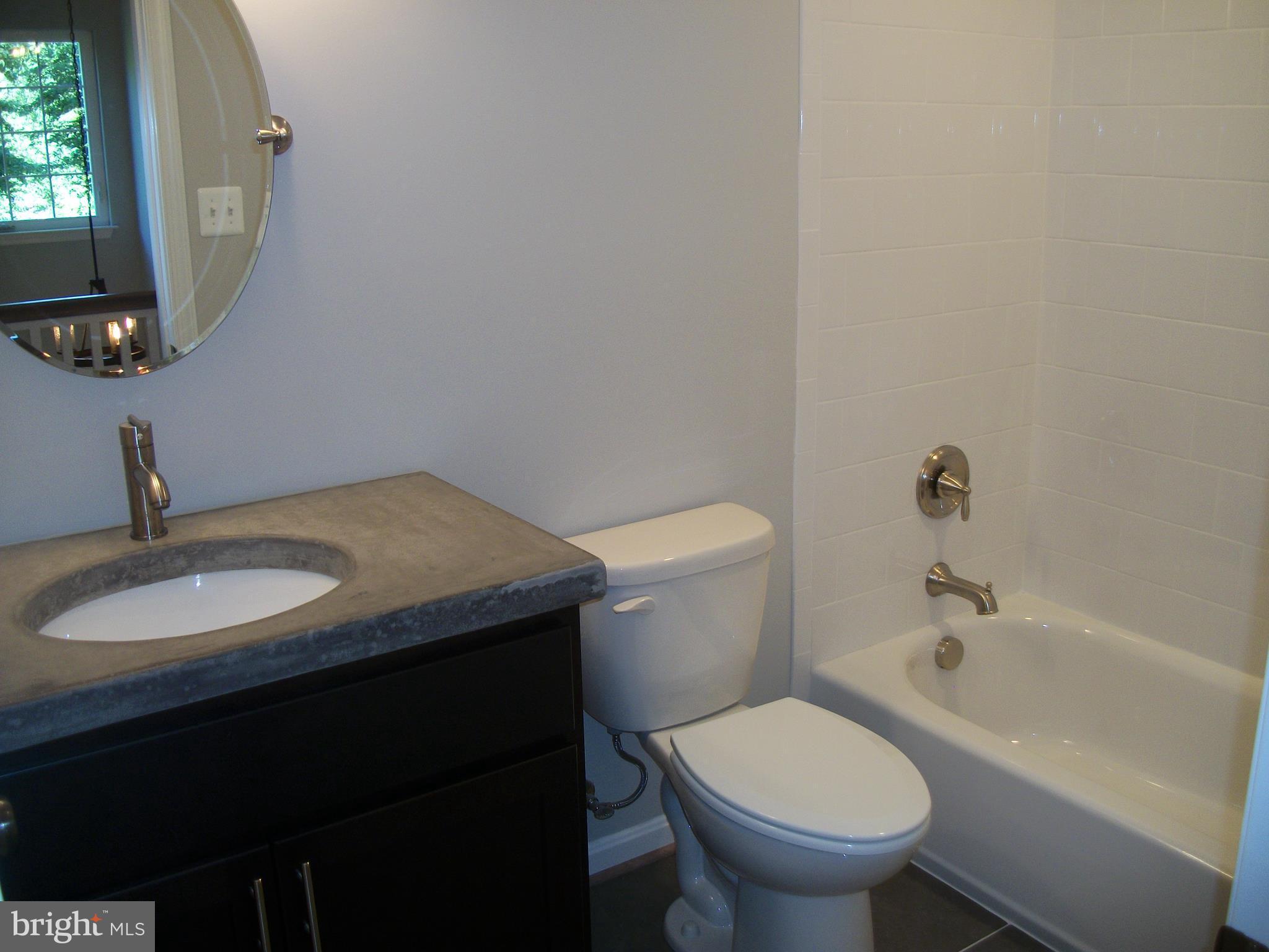 PYLES ESTATES - Residential