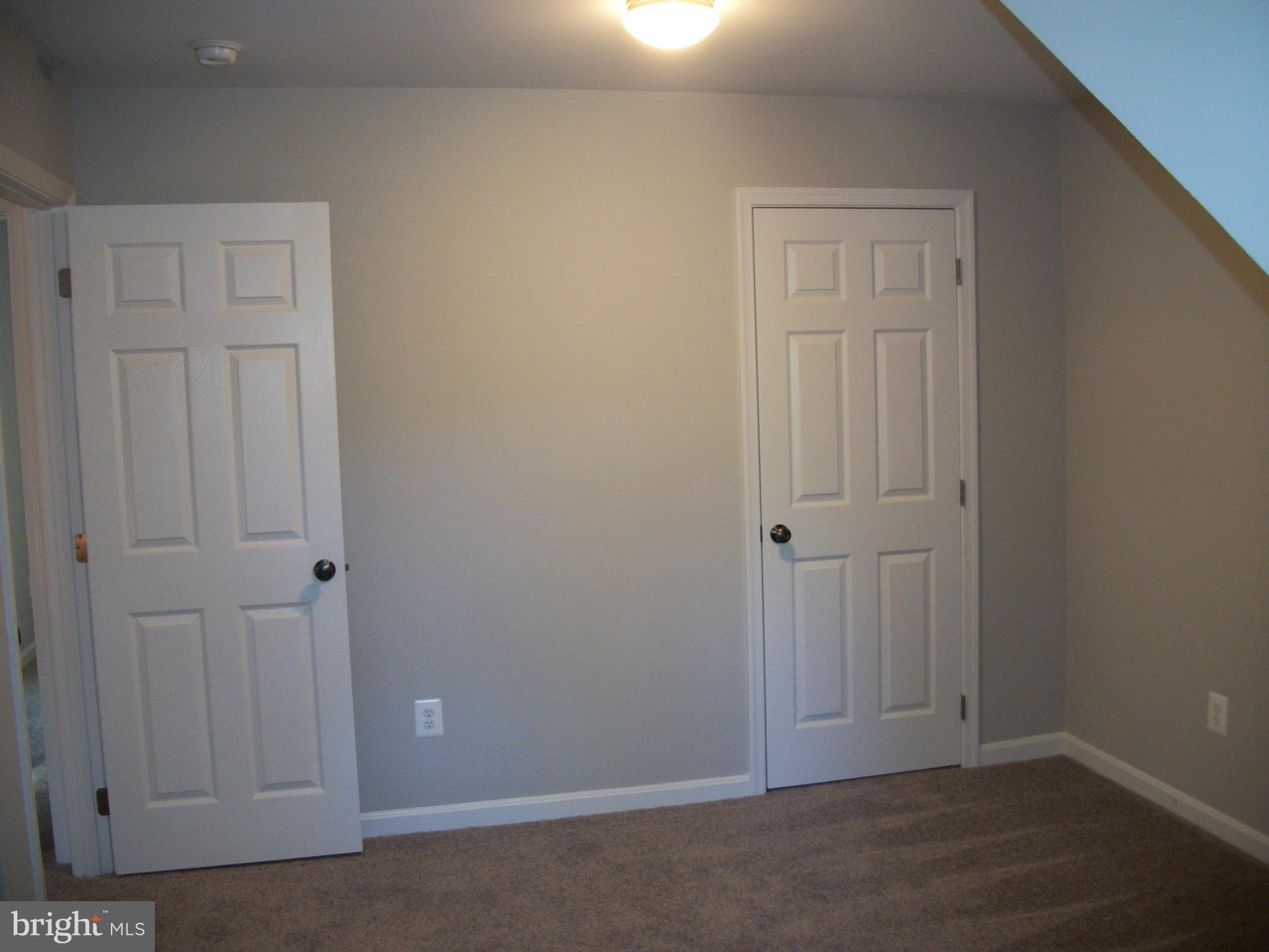 PYLES ESTATES - Residential