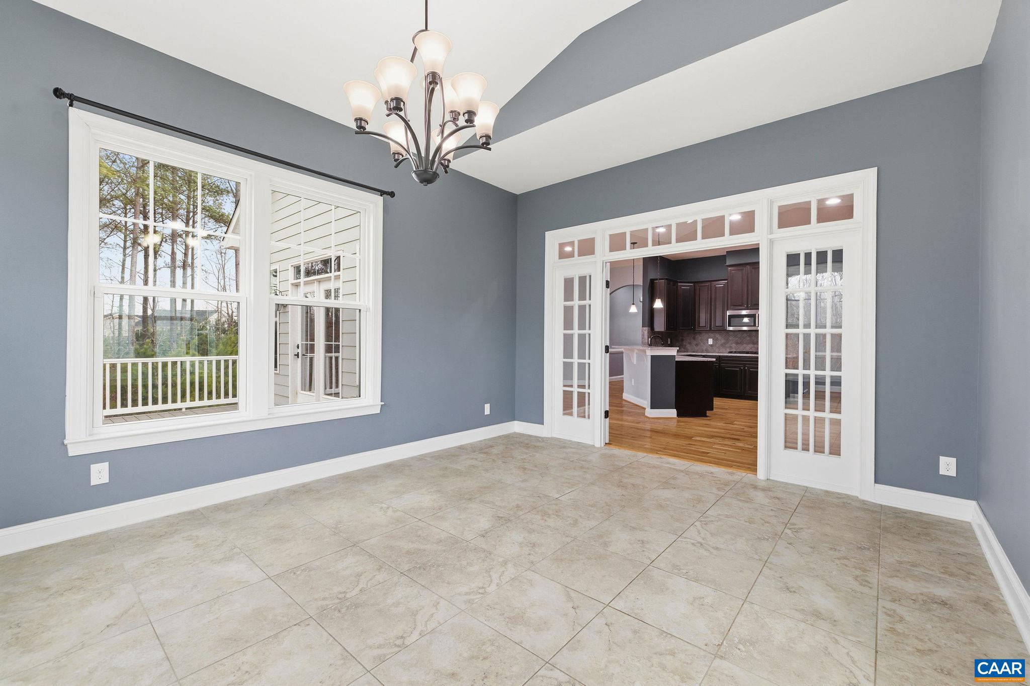 SPRING CREEK - Residential