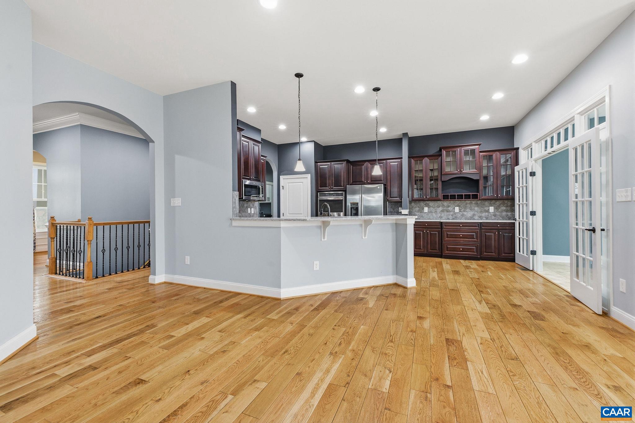 SPRING CREEK - Residential