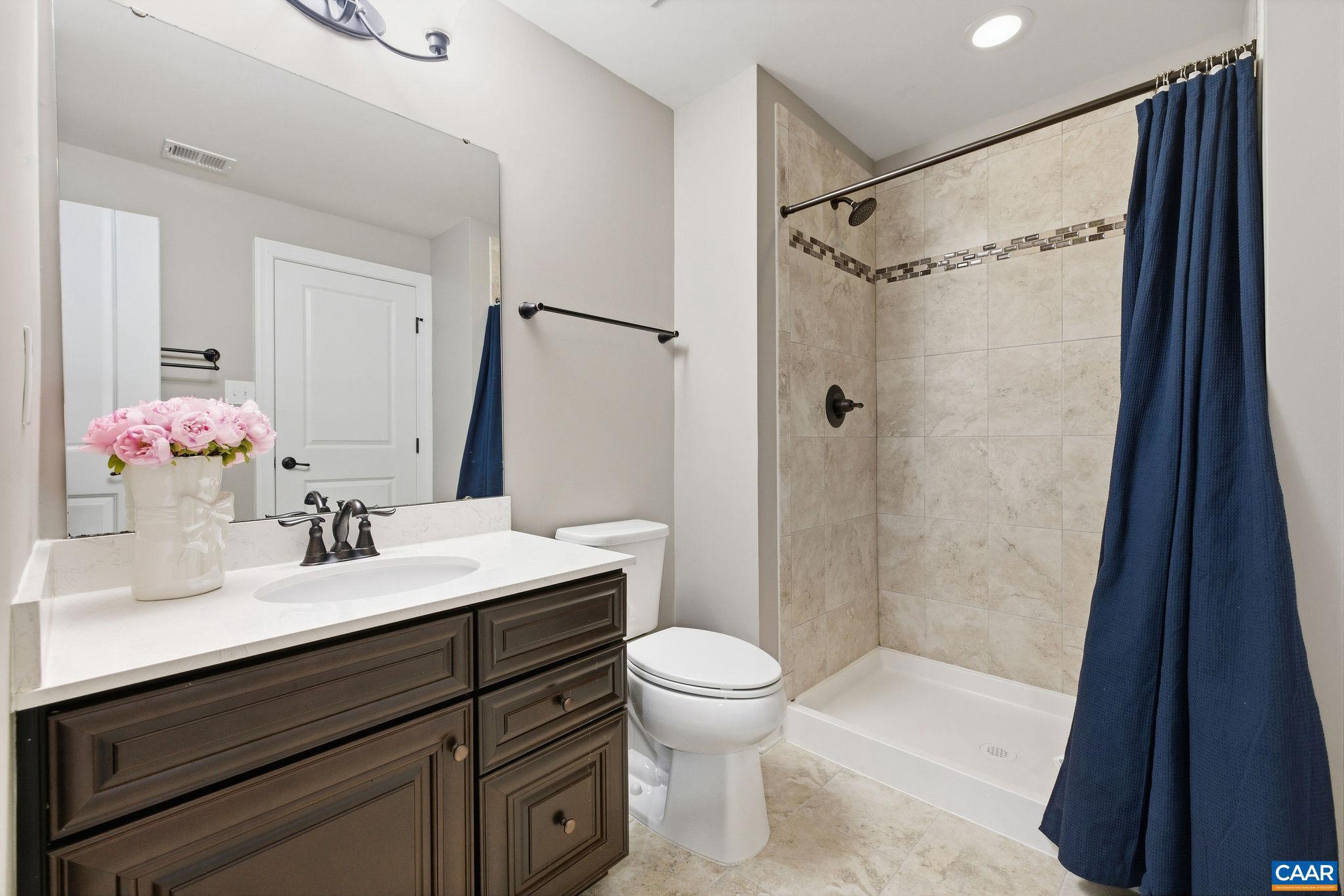 SPRING CREEK - Residential