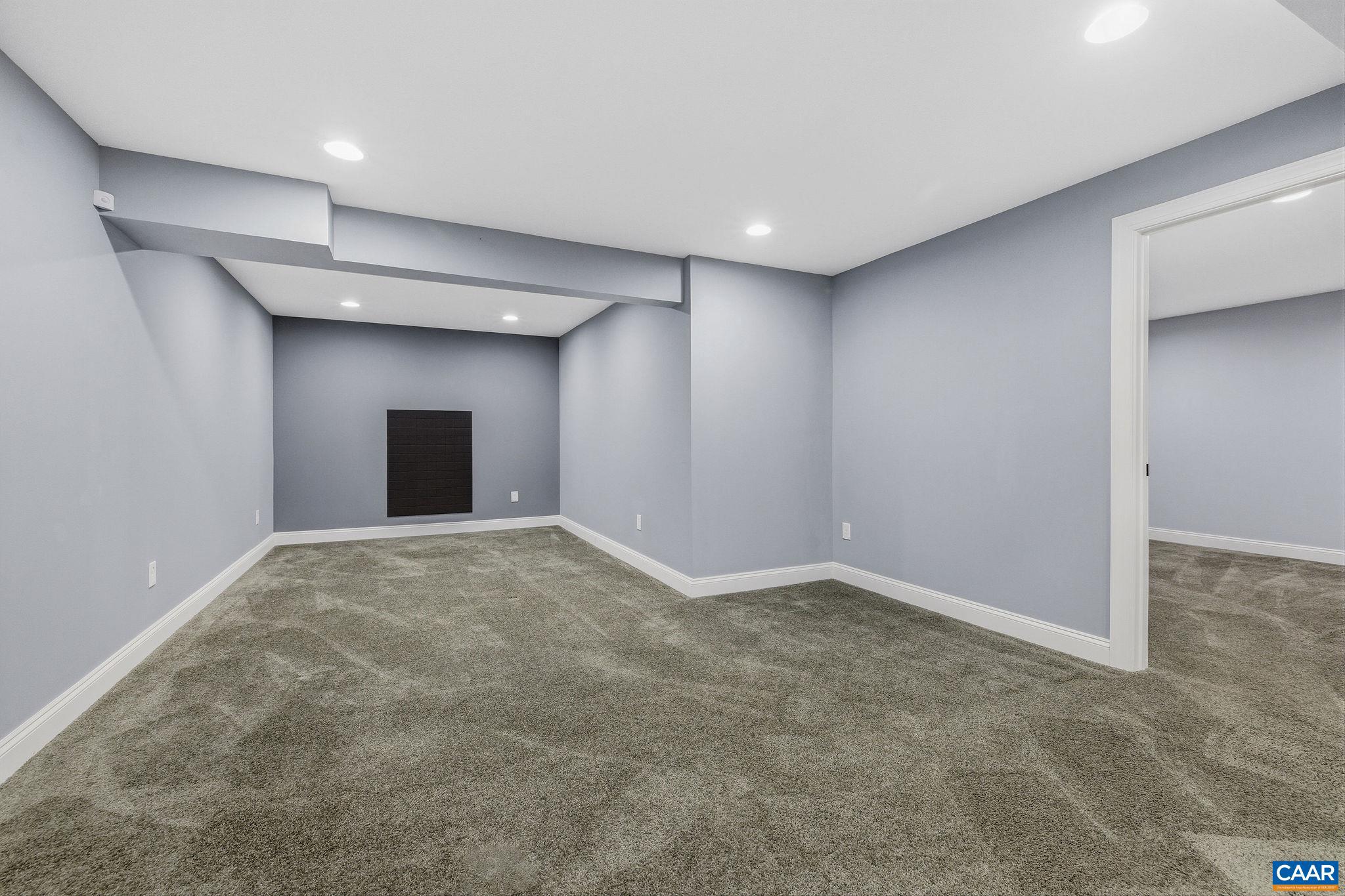 SPRING CREEK - Residential