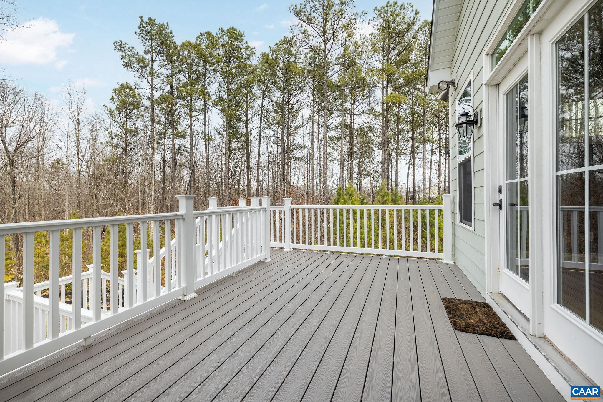 SPRING CREEK - Residential