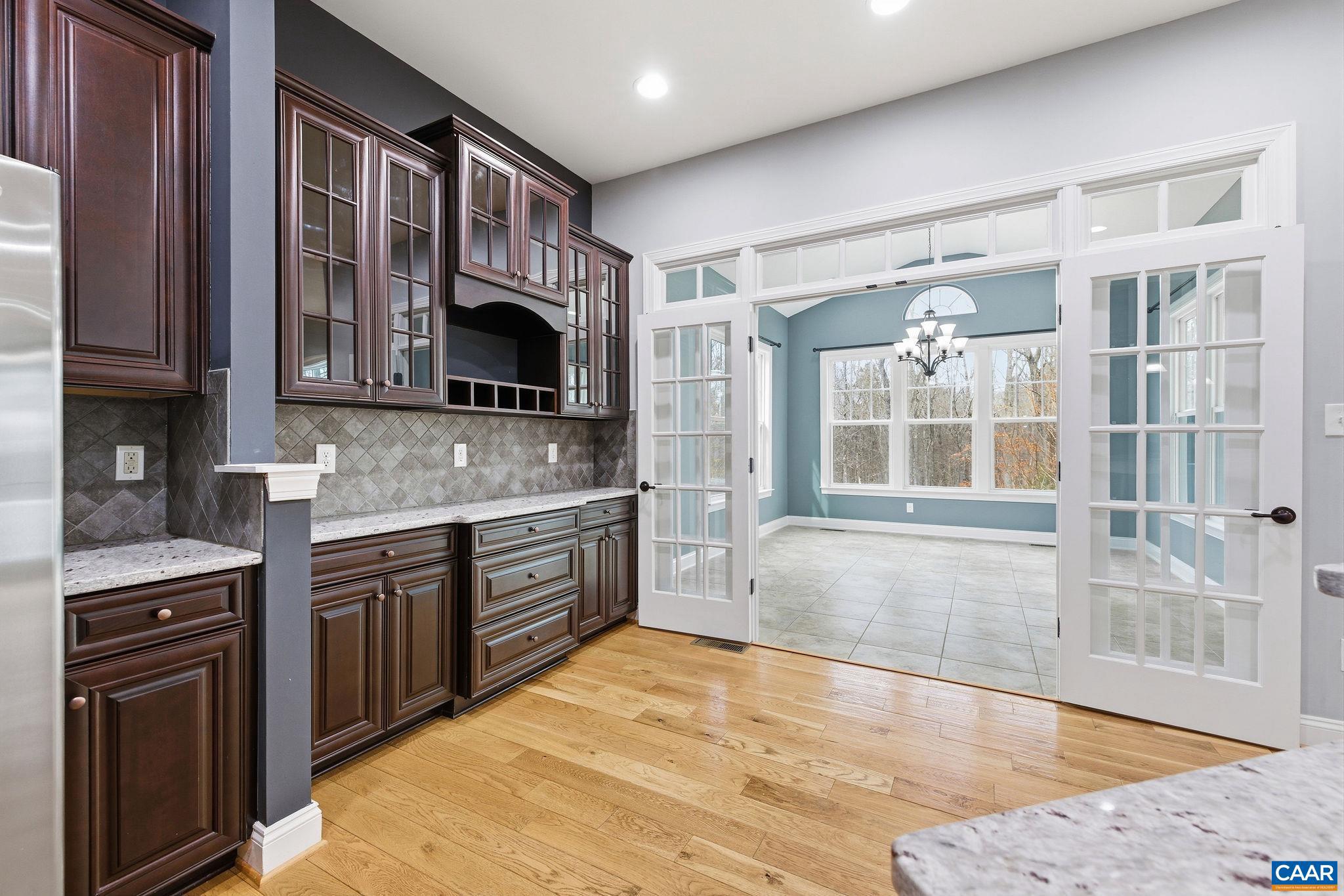 SPRING CREEK - Residential