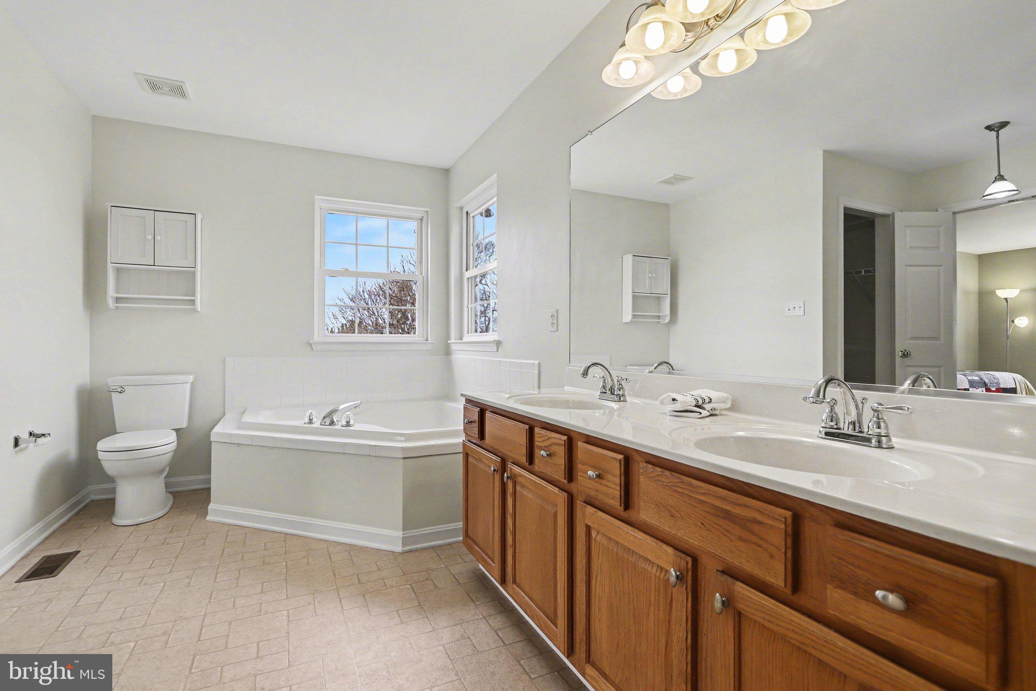 BLUE RIDGE MANOR - Residential