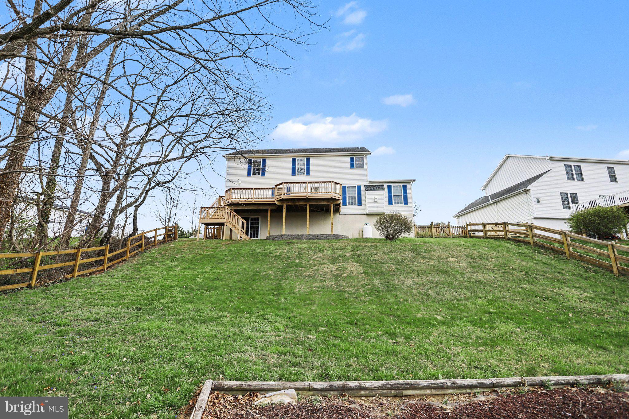 BLUE RIDGE MANOR - Residential