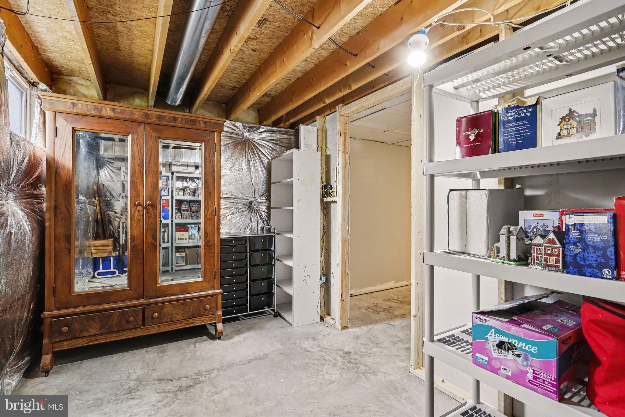 BLUE RIDGE MANOR - Residential