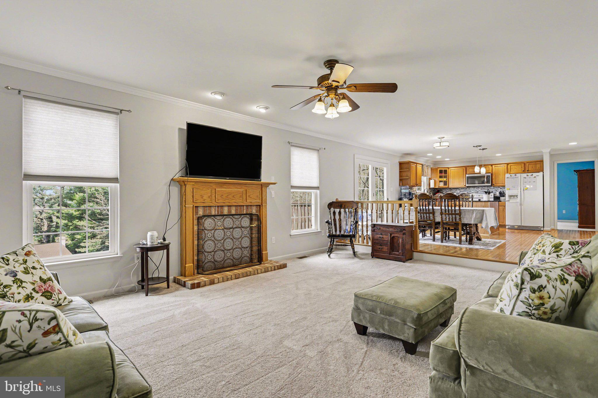 BLUE RIDGE MANOR - Residential