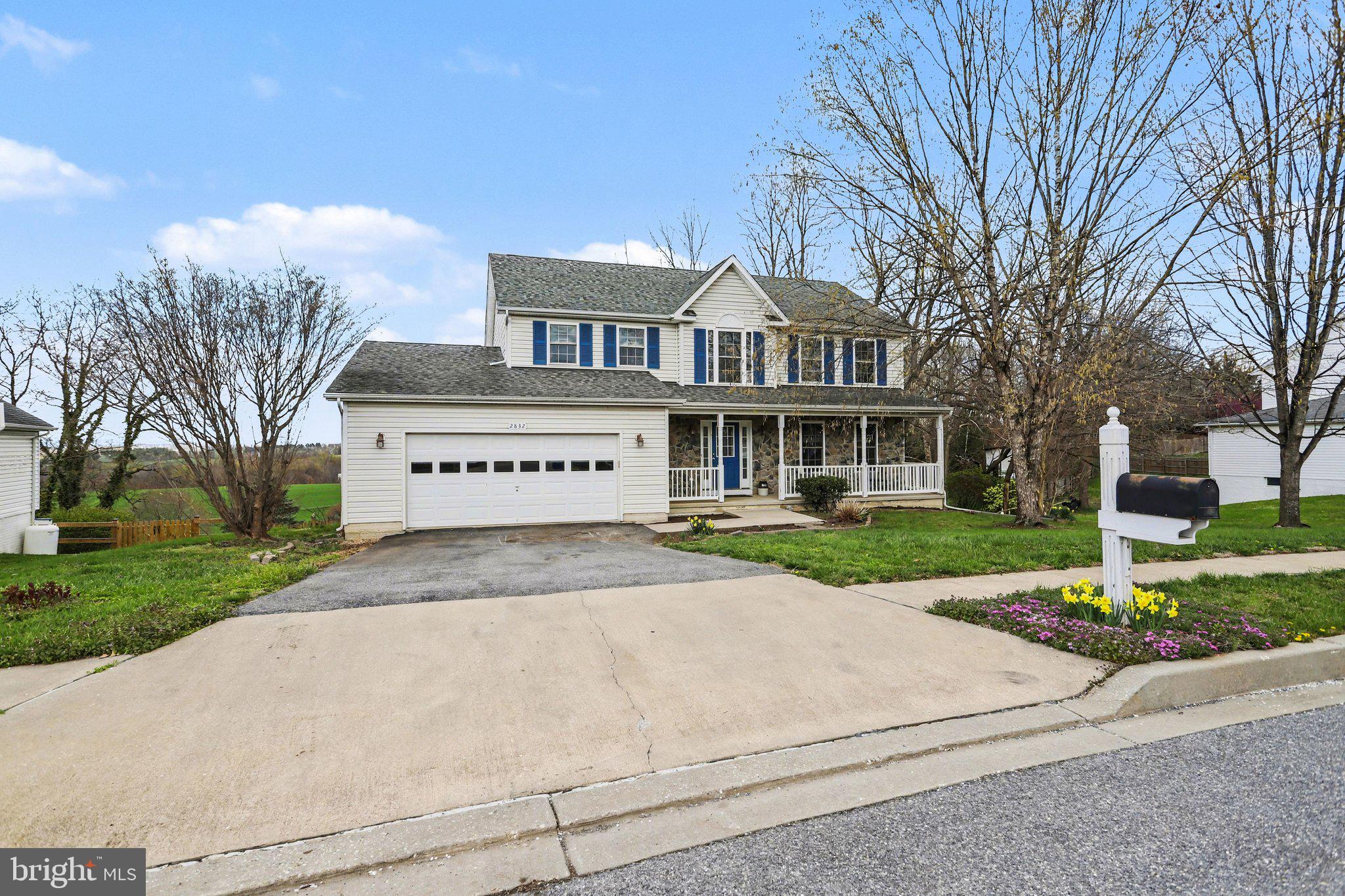 BLUE RIDGE MANOR - Residential