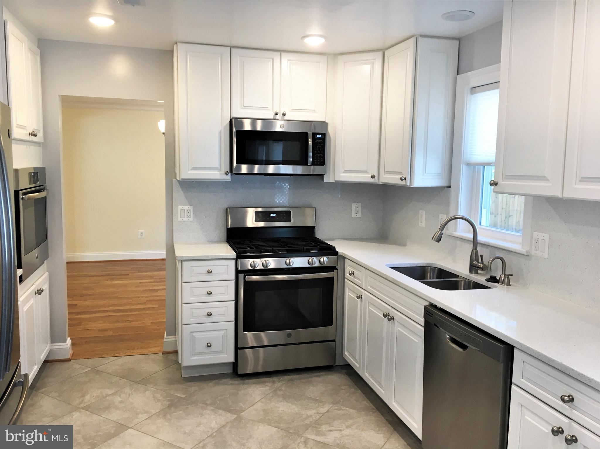 REGENCY ESTATES - Residential Lease