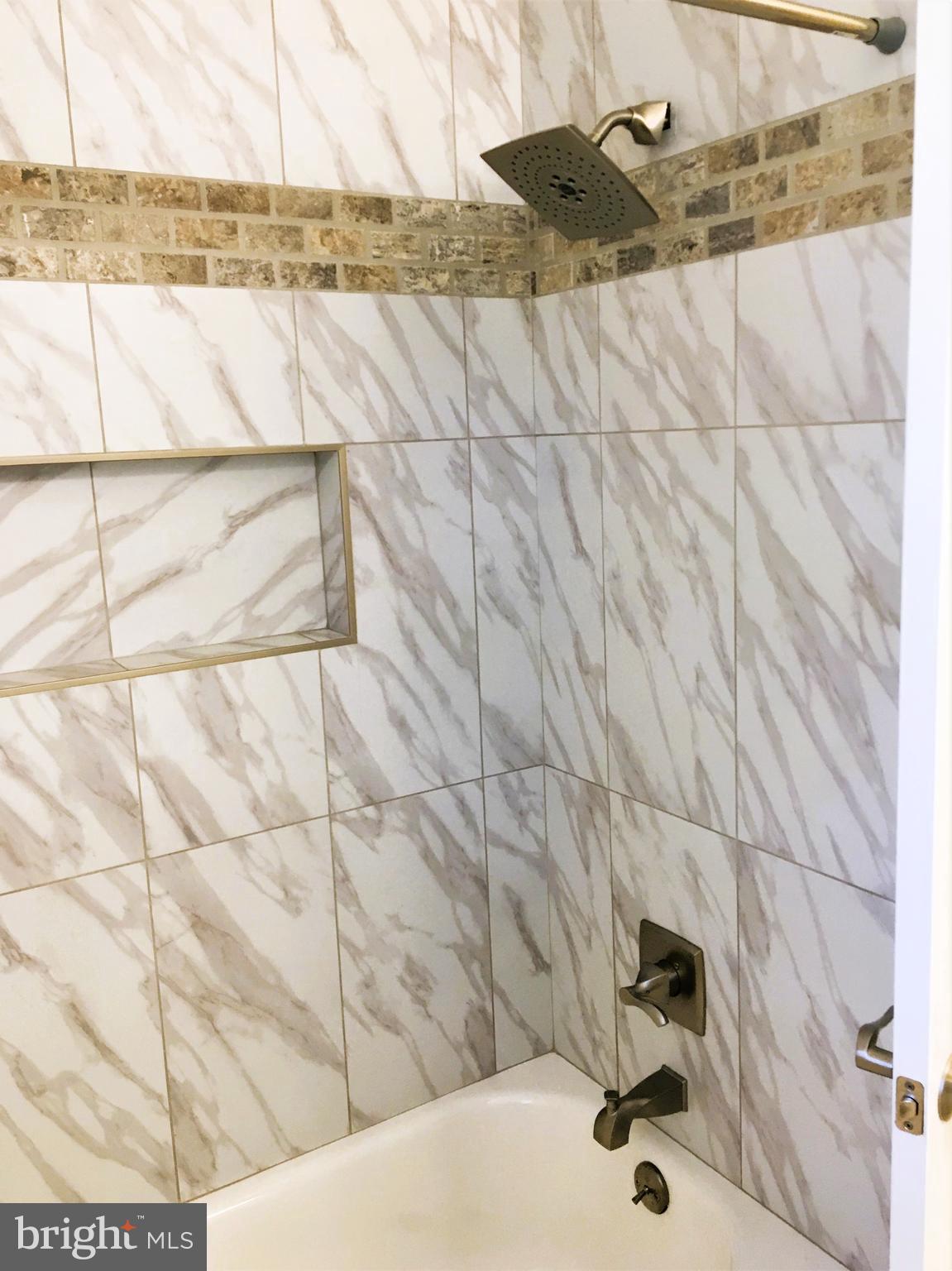 REGENCY ESTATES - Residential Lease