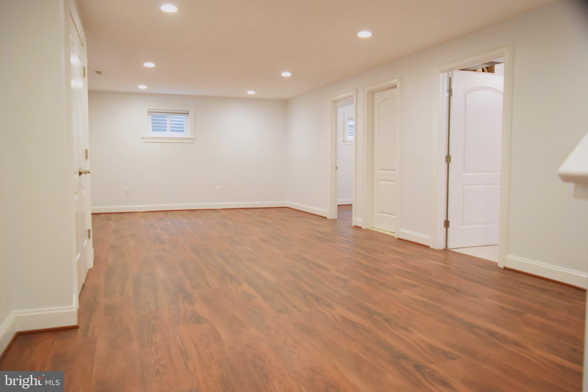 REGENCY ESTATES - Residential Lease