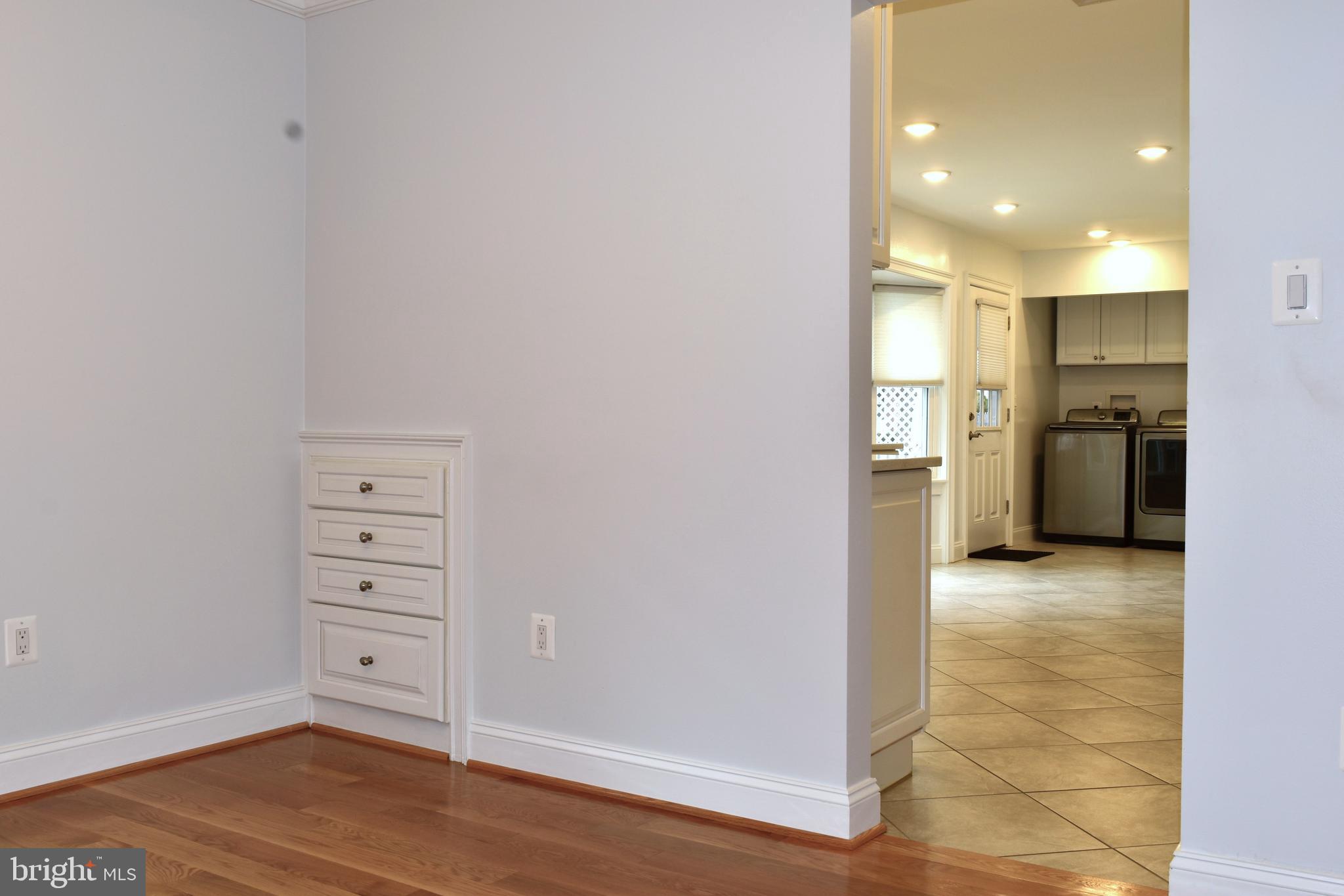 REGENCY ESTATES - Residential Lease