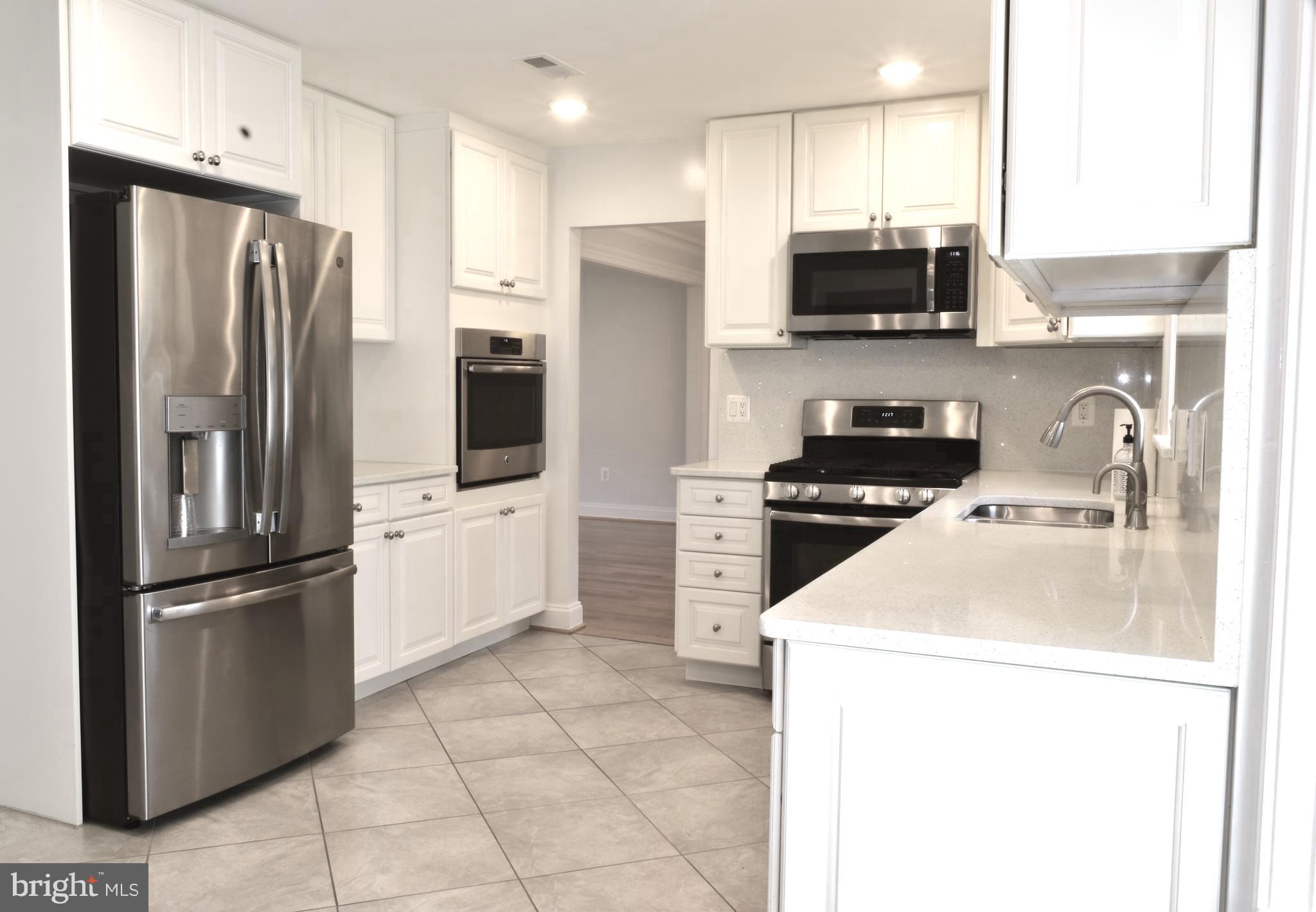 REGENCY ESTATES - Residential Lease