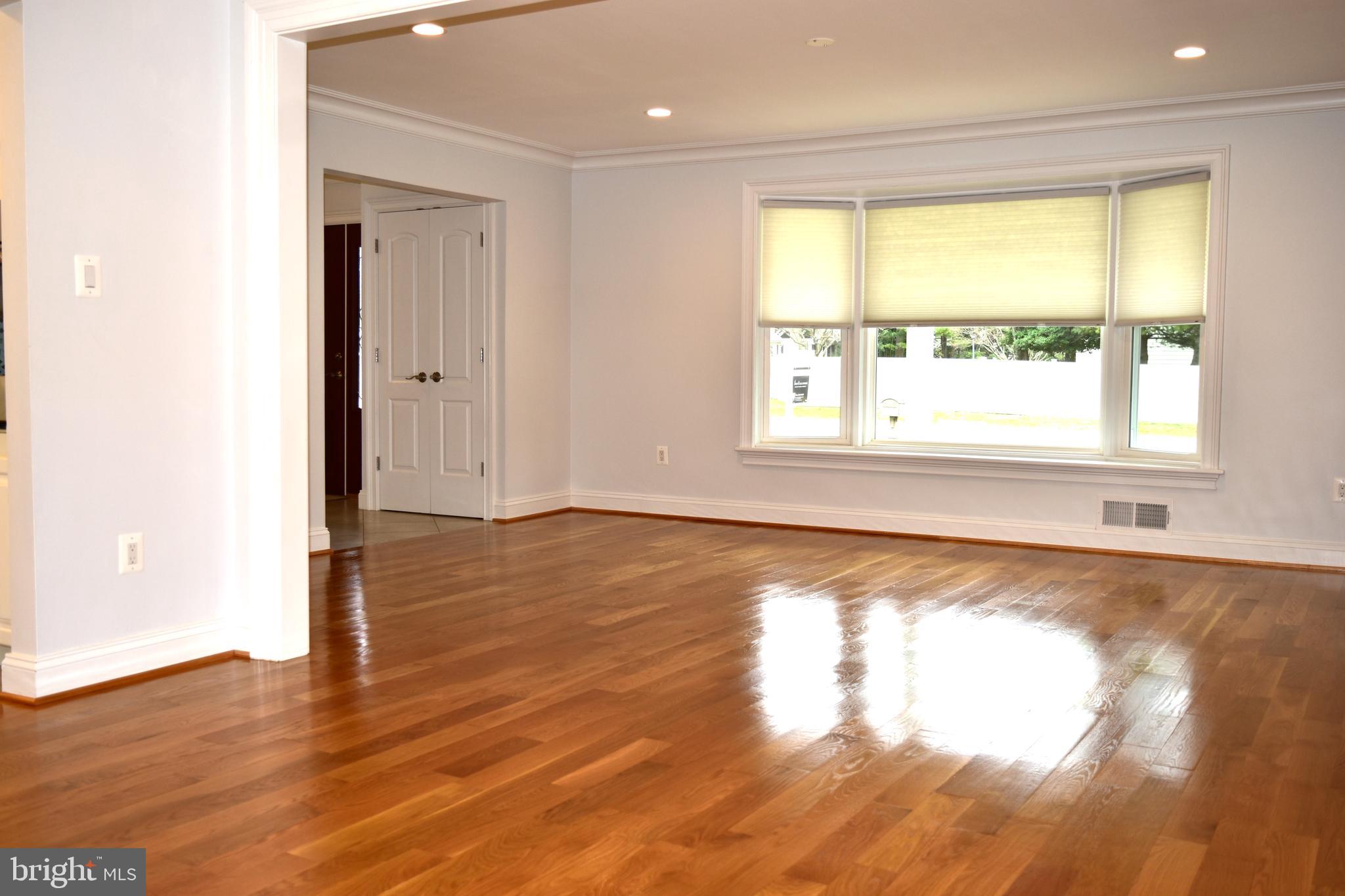 REGENCY ESTATES - Residential Lease