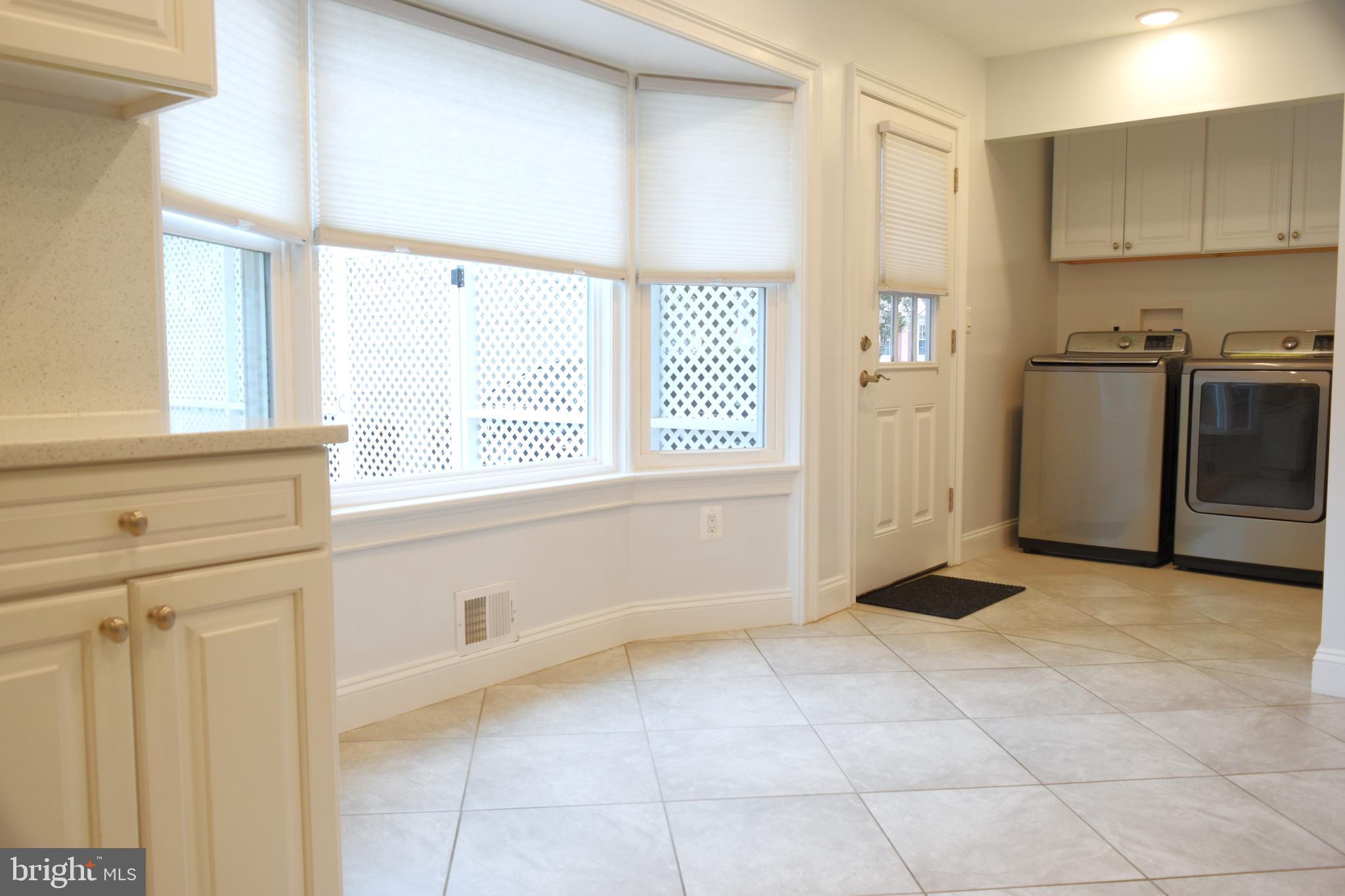 REGENCY ESTATES - Residential Lease