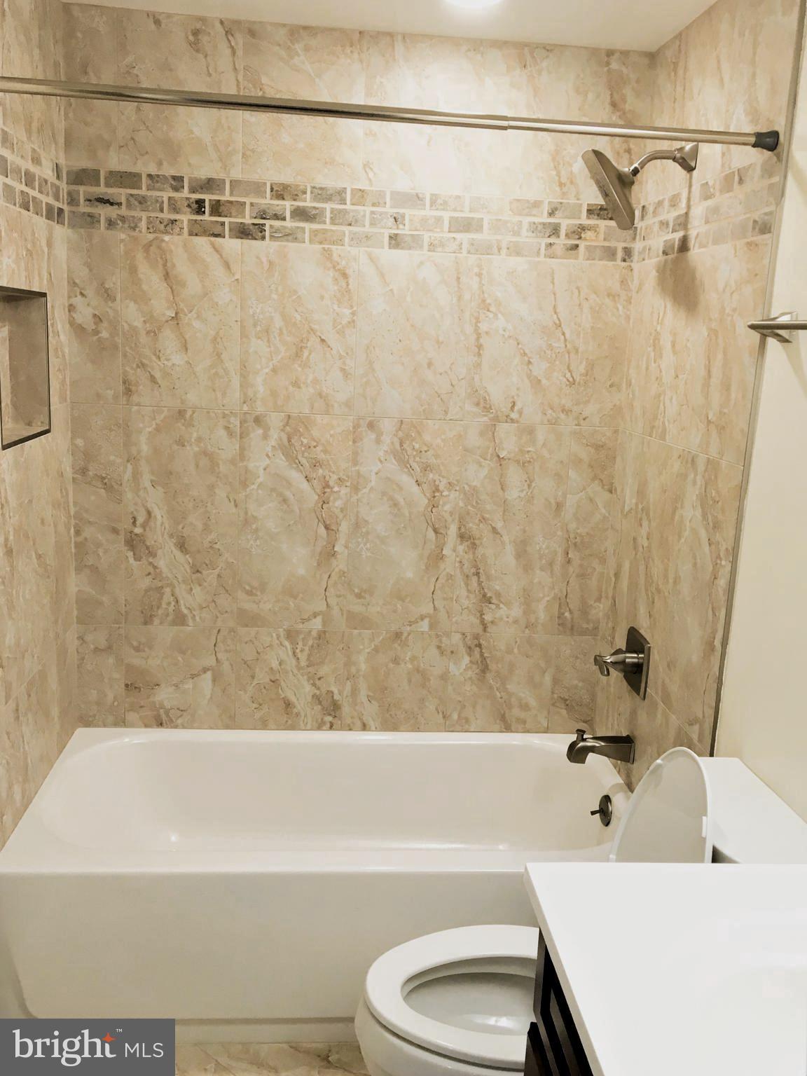 REGENCY ESTATES - Residential Lease