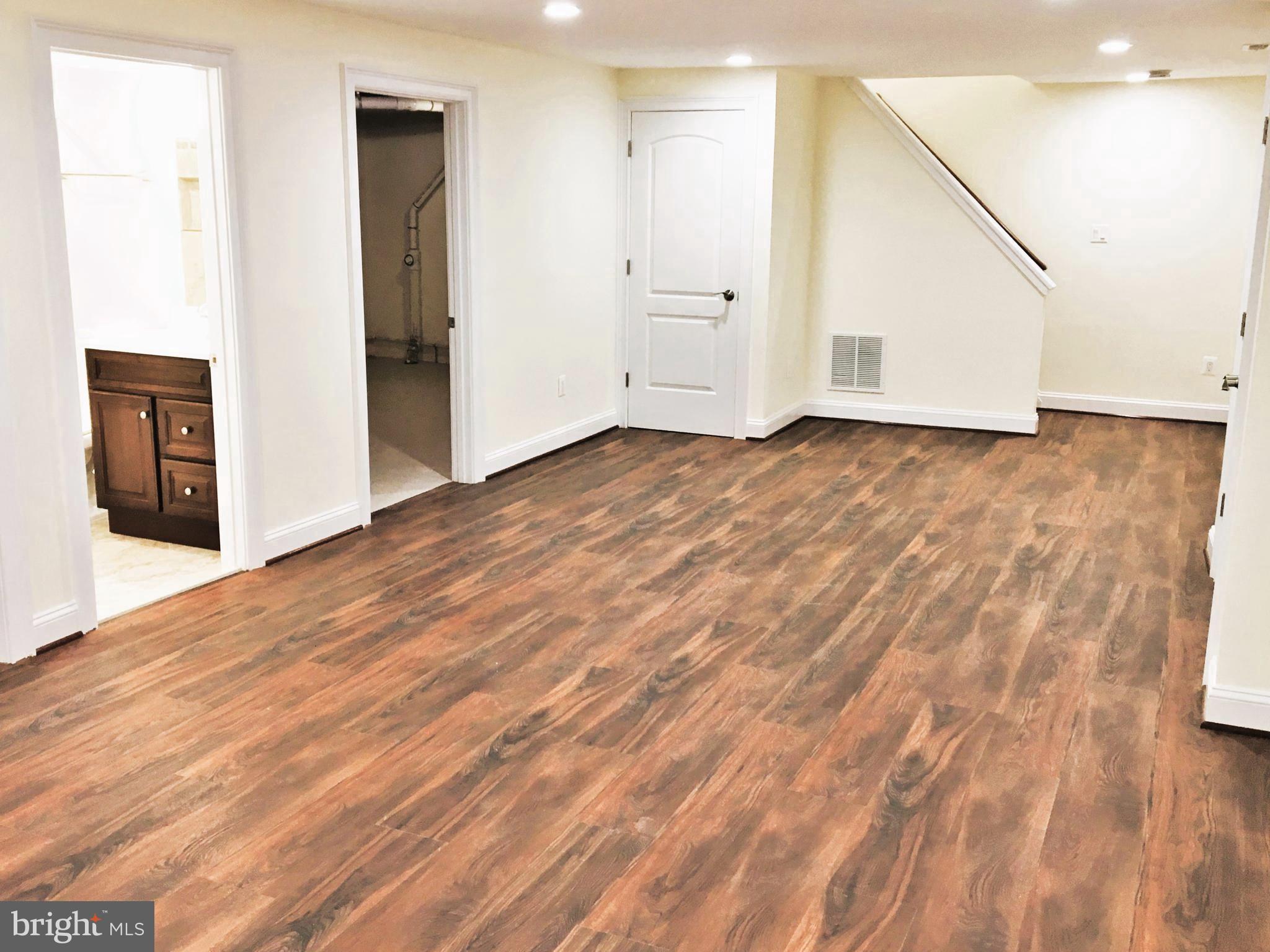 REGENCY ESTATES - Residential Lease