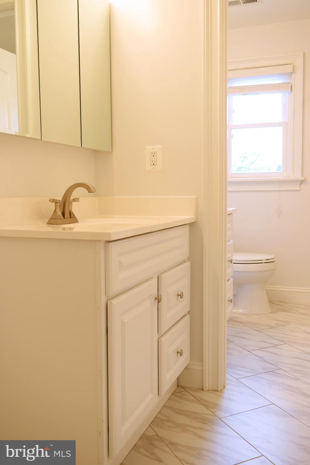 REGENCY ESTATES - Residential Lease