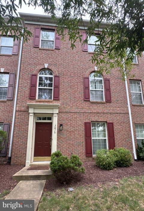 Photo of 3819 Eisenhower Avenue, ALEXANDRIA, VA 22304 (MLS # VAAX2065836)