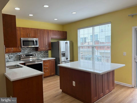 Photo of 3819 Eisenhower Avenue, ALEXANDRIA, VA 22304 (MLS # VAAX2065836)