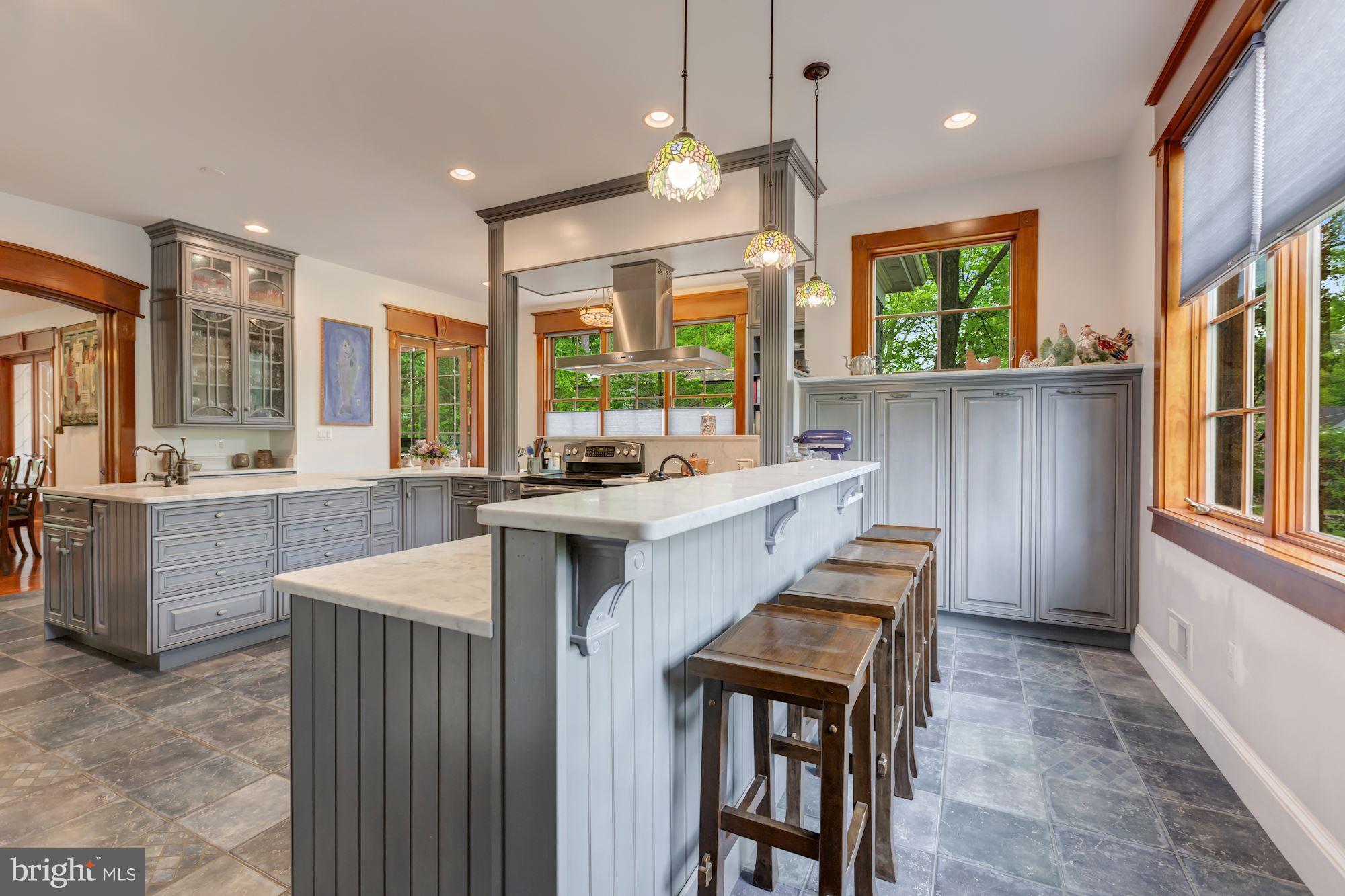 BROOKHAVEN - Residential