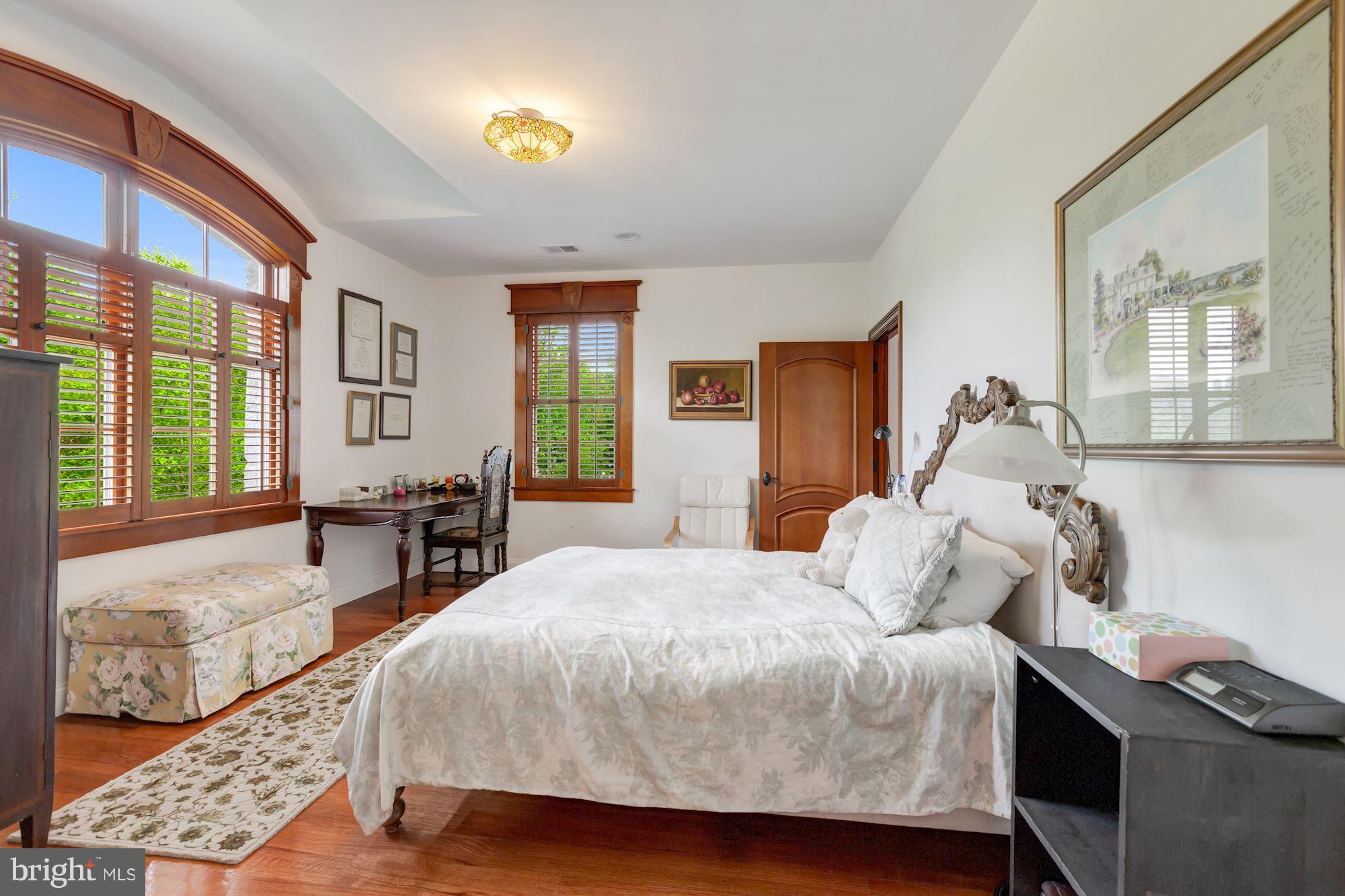 BROOKHAVEN - Residential