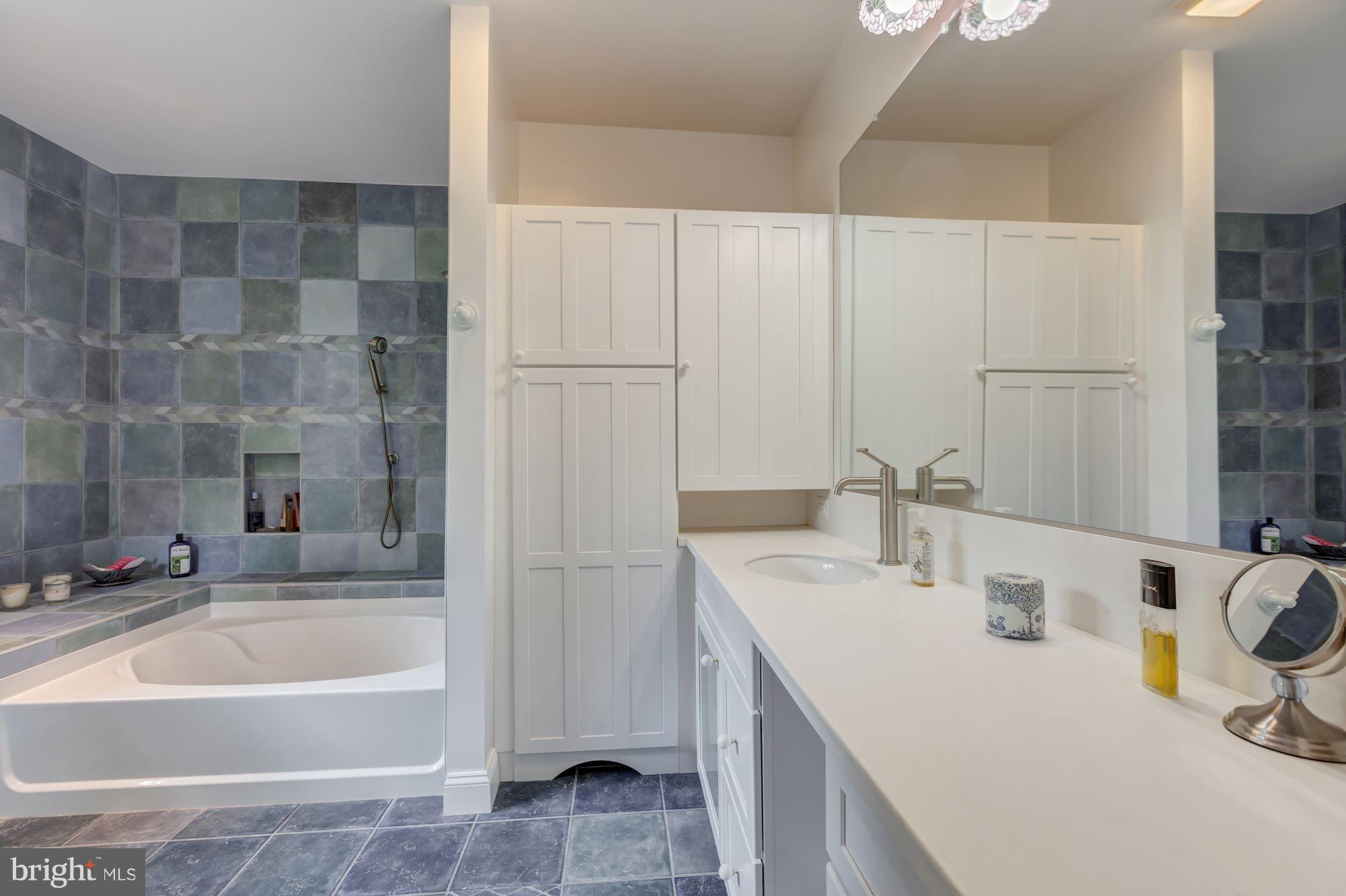 BROOKHAVEN - Residential