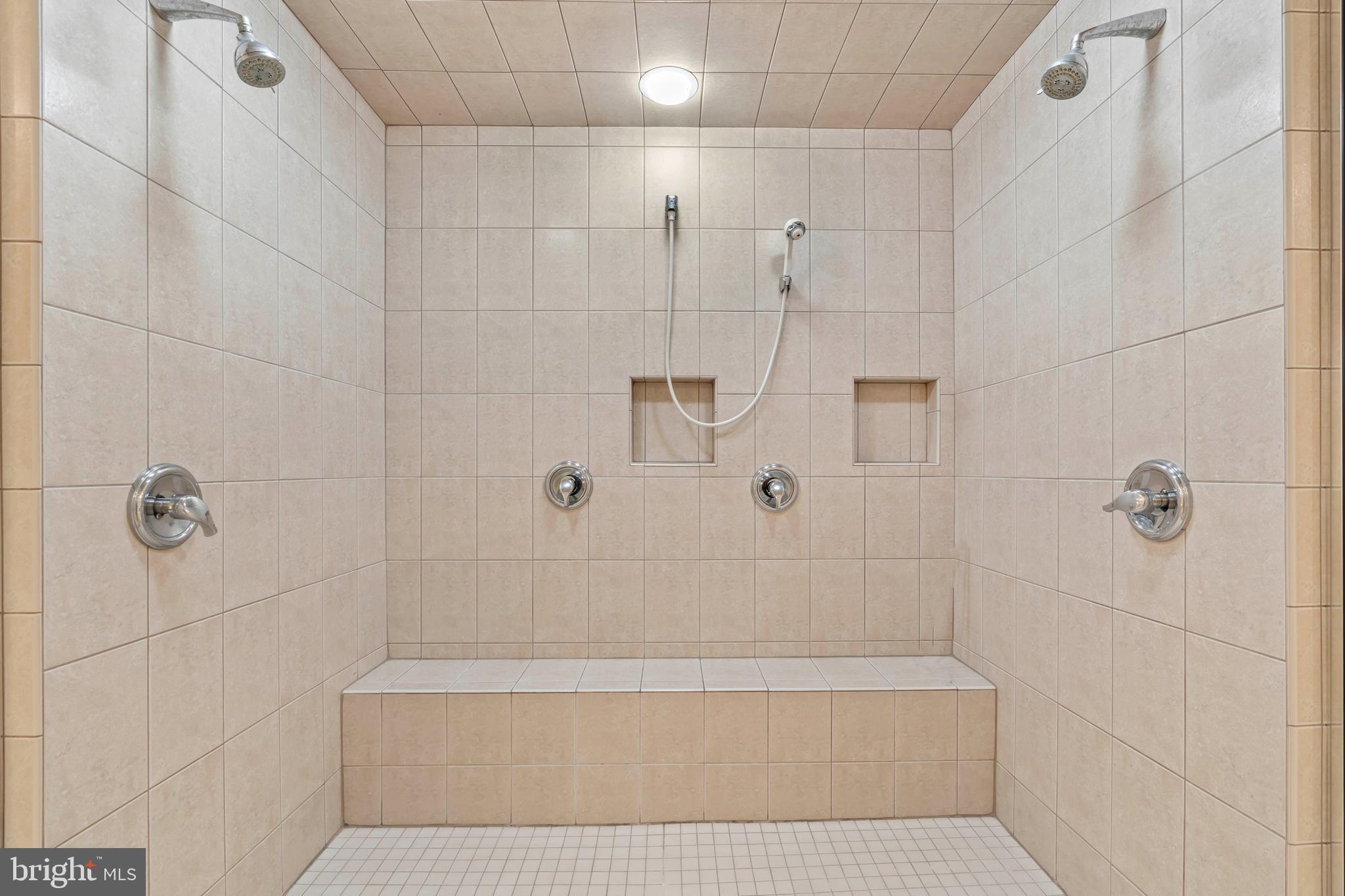 FALLBROOKE - Residential